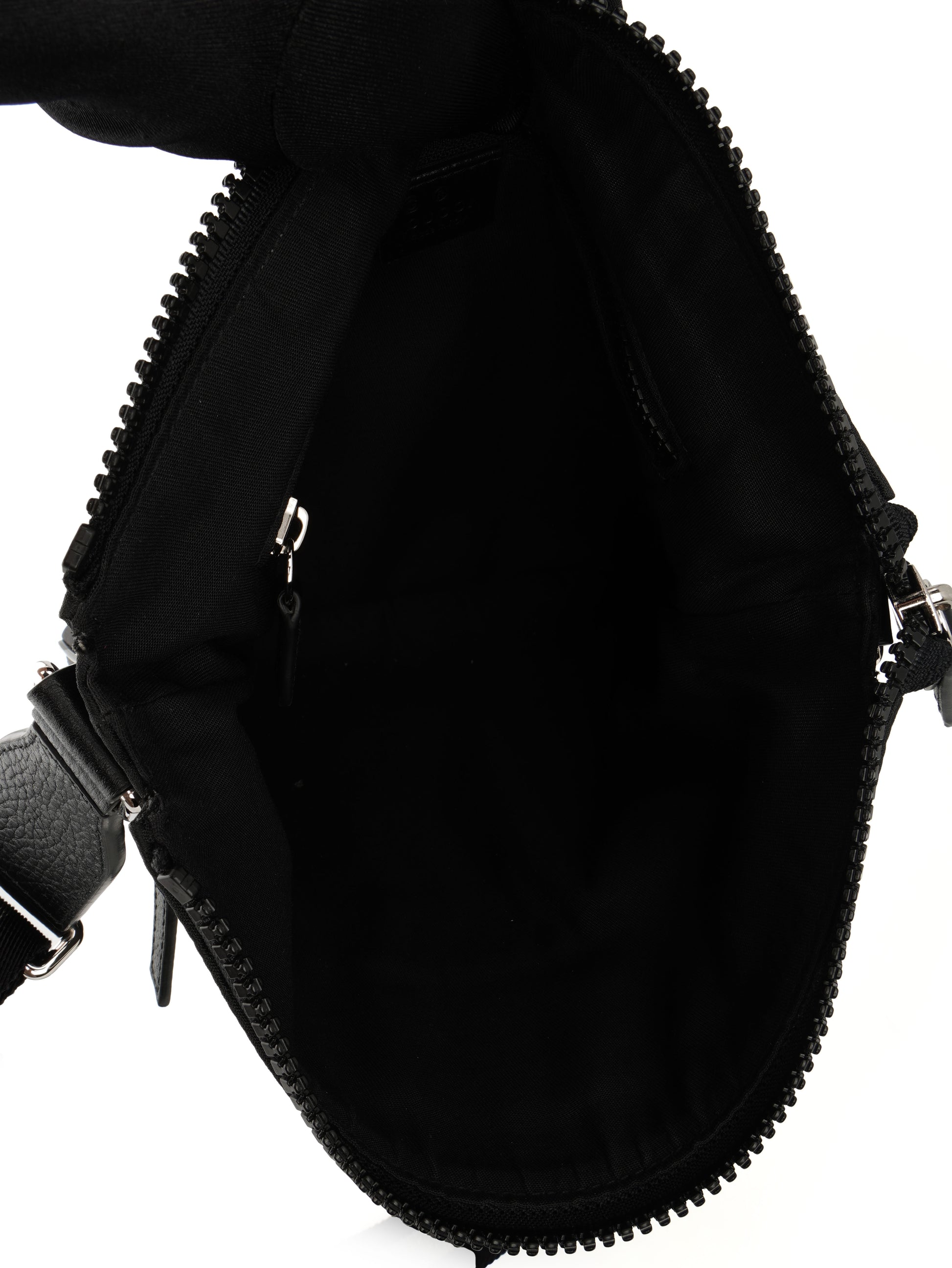 Gucci Nylon Flat Messenger Bag