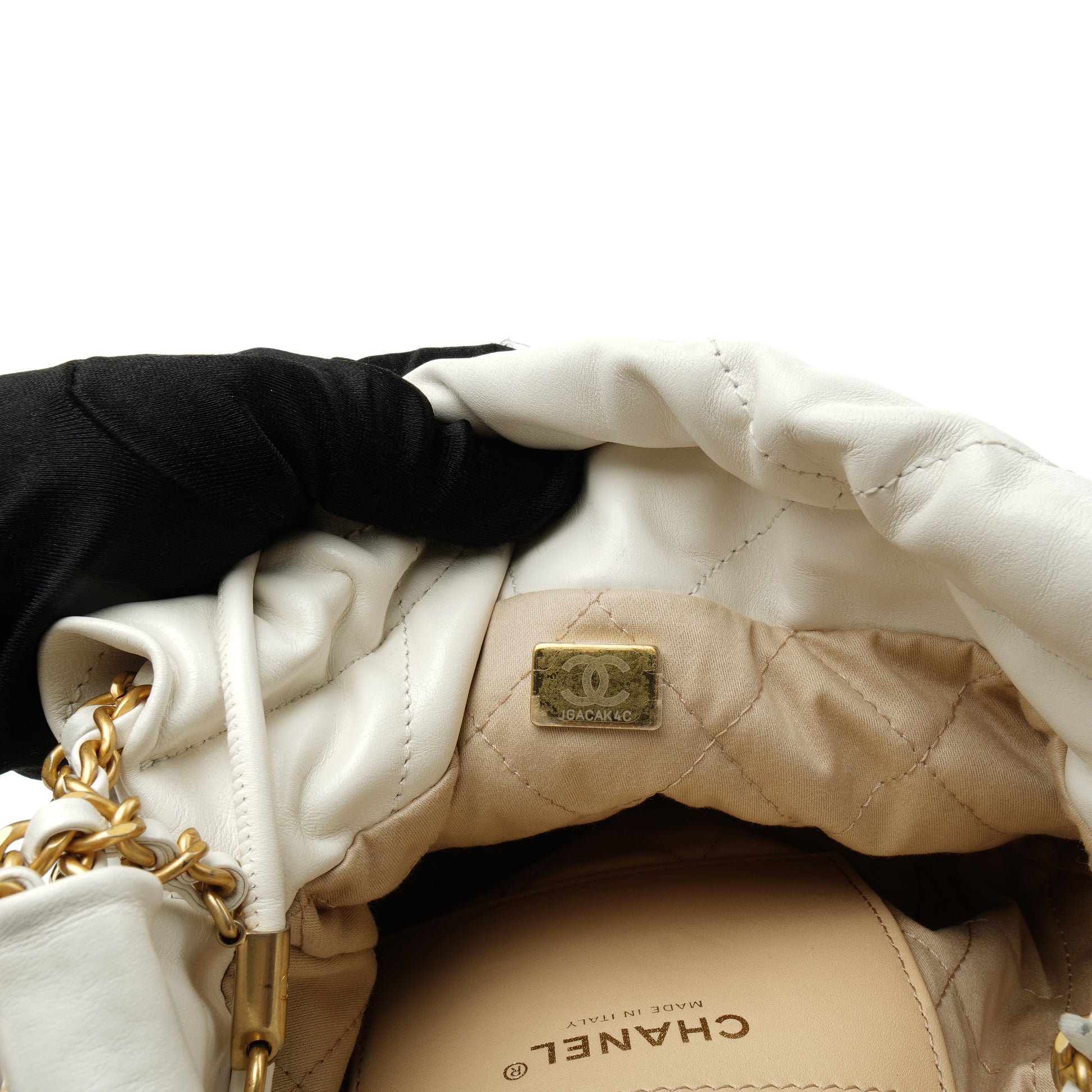 Chanel 22 Mini White