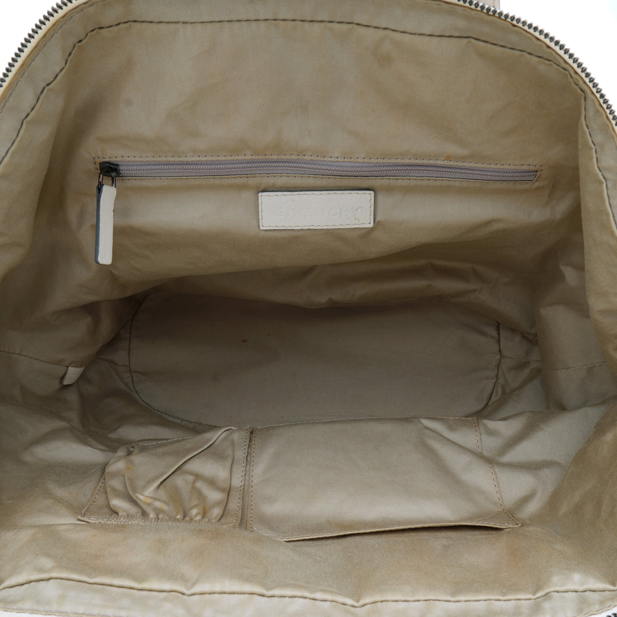 Givenchy Nightingale Medium White