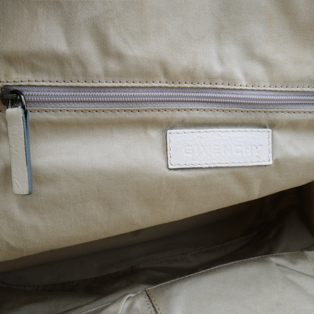 Givenchy Nightingale Medium White
