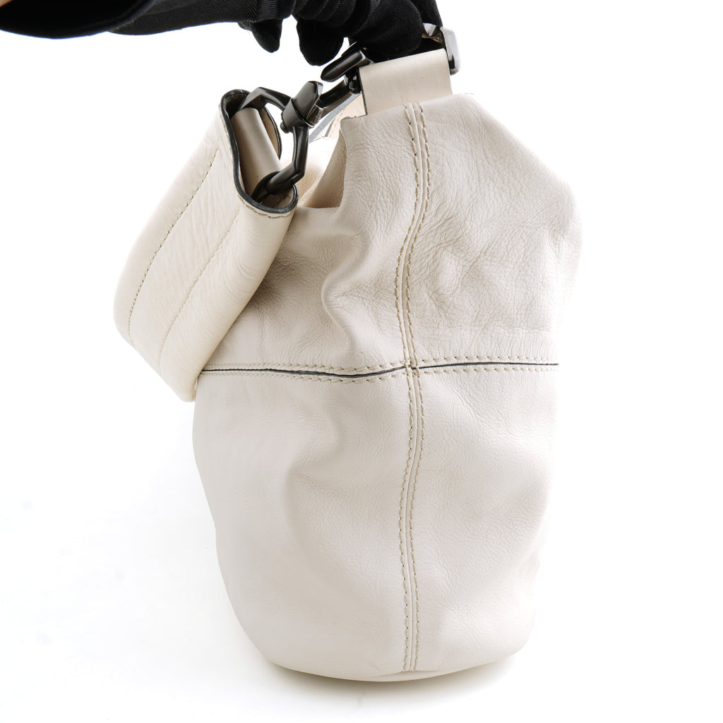 Givenchy Nightingale Medium White