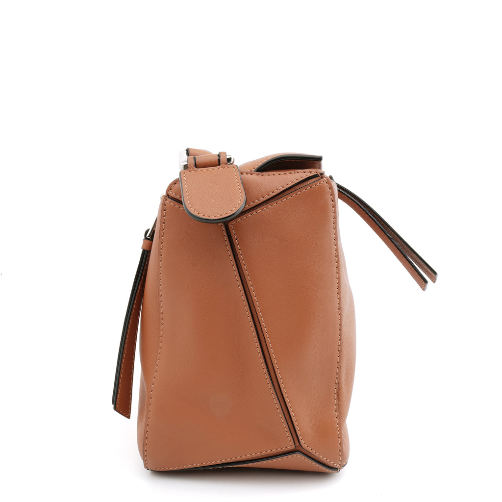 Loewe Puzzle Medium Tan Classic Calfskin