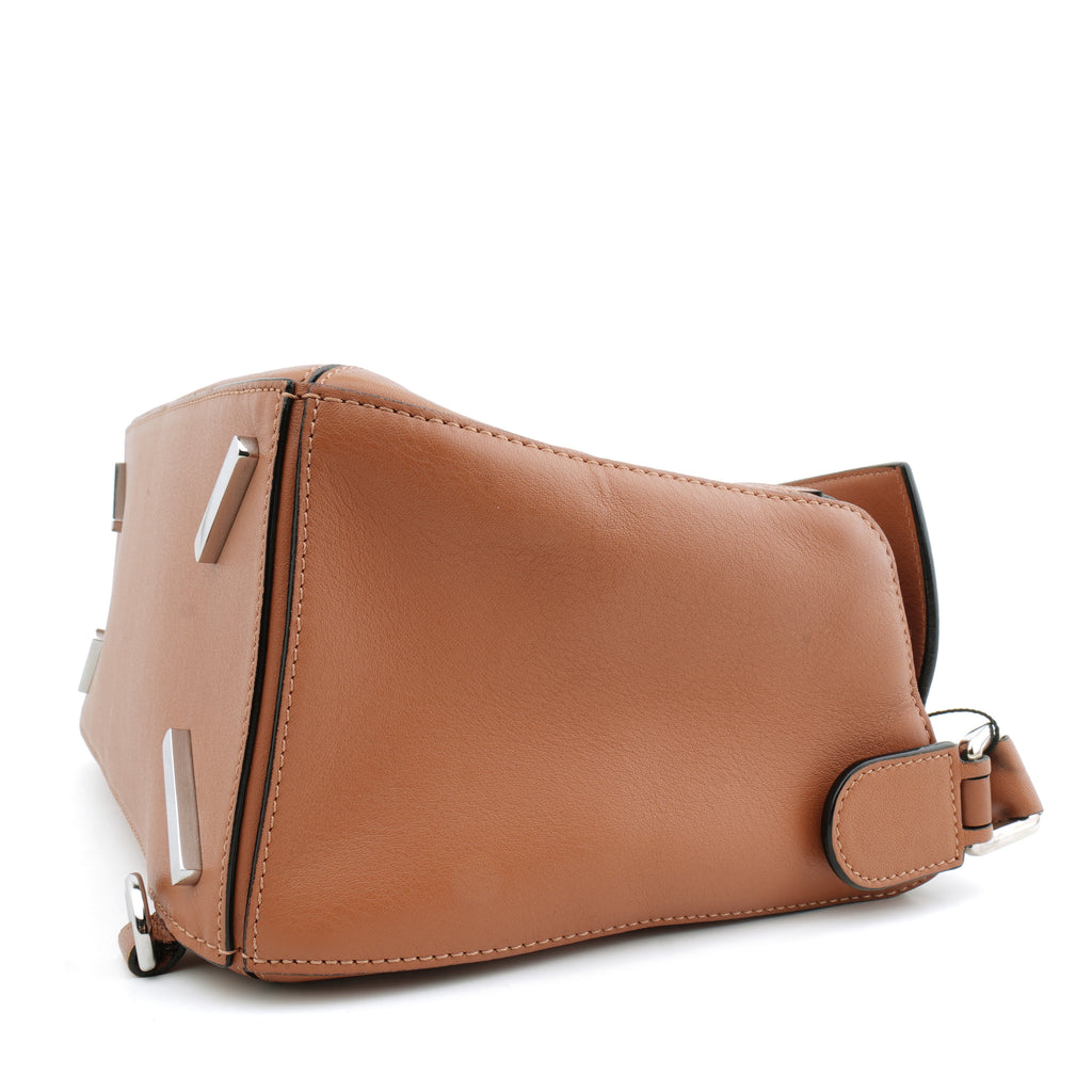 Loewe Puzzle Medium Tan Classic Calfskin
