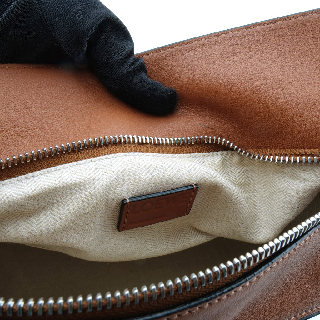 Loewe Puzzle Medium Tan Classic Calfskin