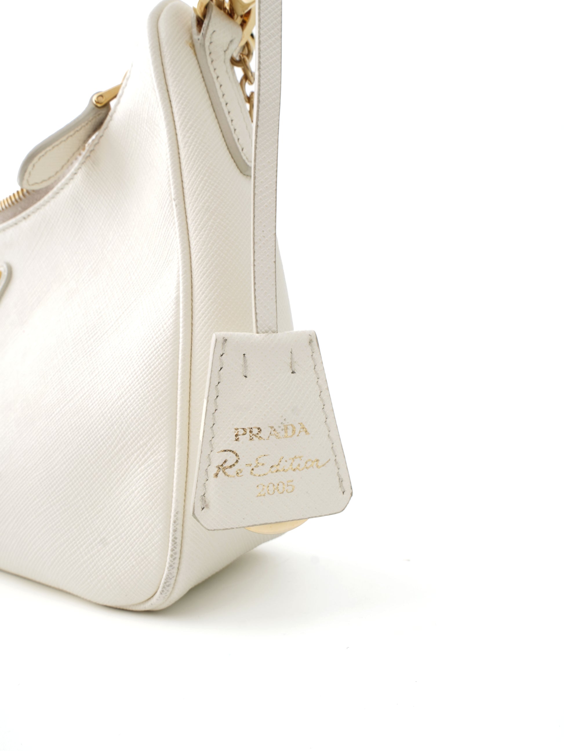 Prada Re-edition 2005 Saffiano Leather