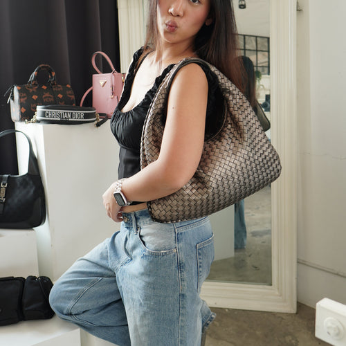 Bottega Veneta Intrecciato Hobo Medium Pewter Metallic