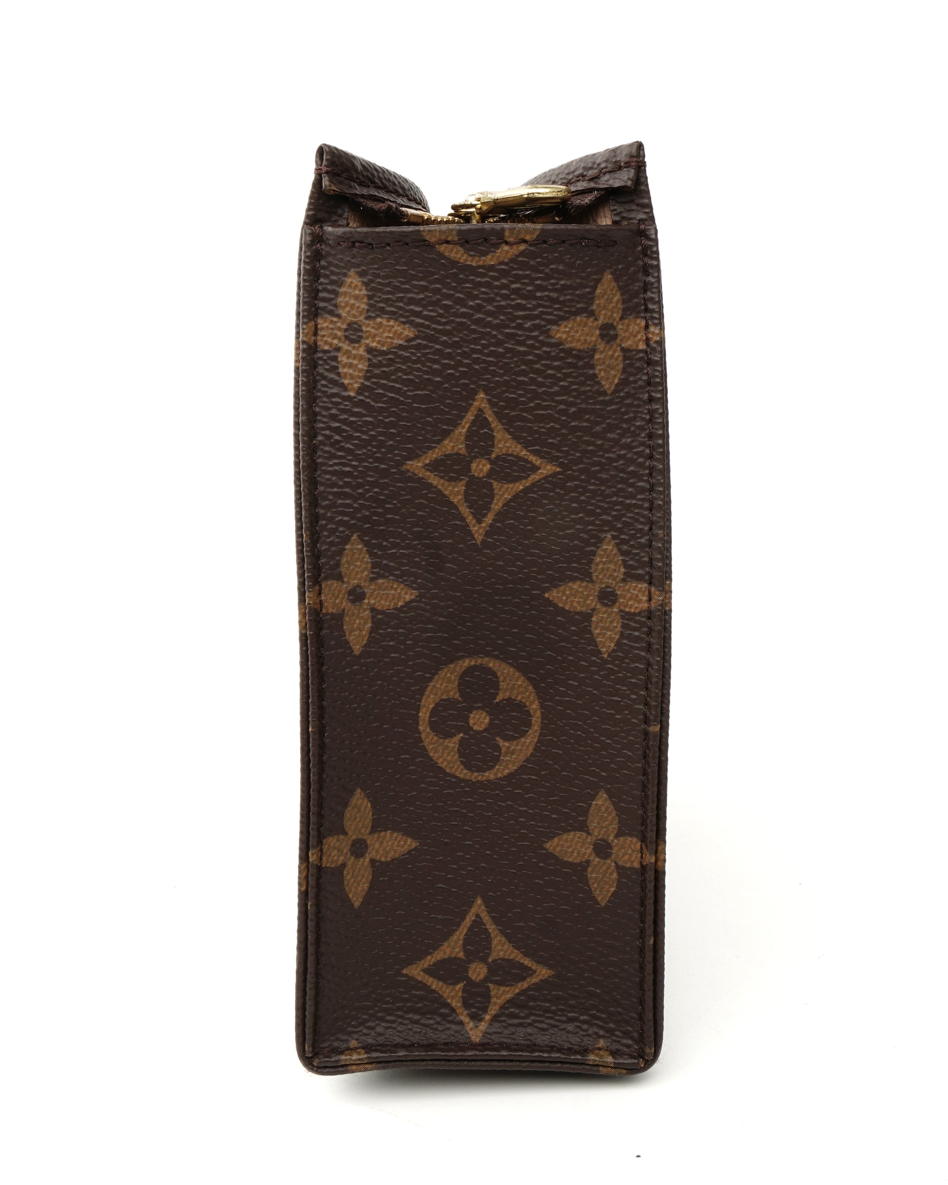 Louis Vuitton Toiletry 19