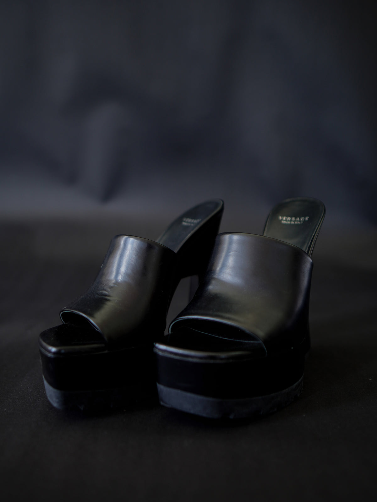 Versace Donna Mules 37