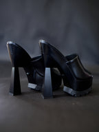Versace Donna Mules 37