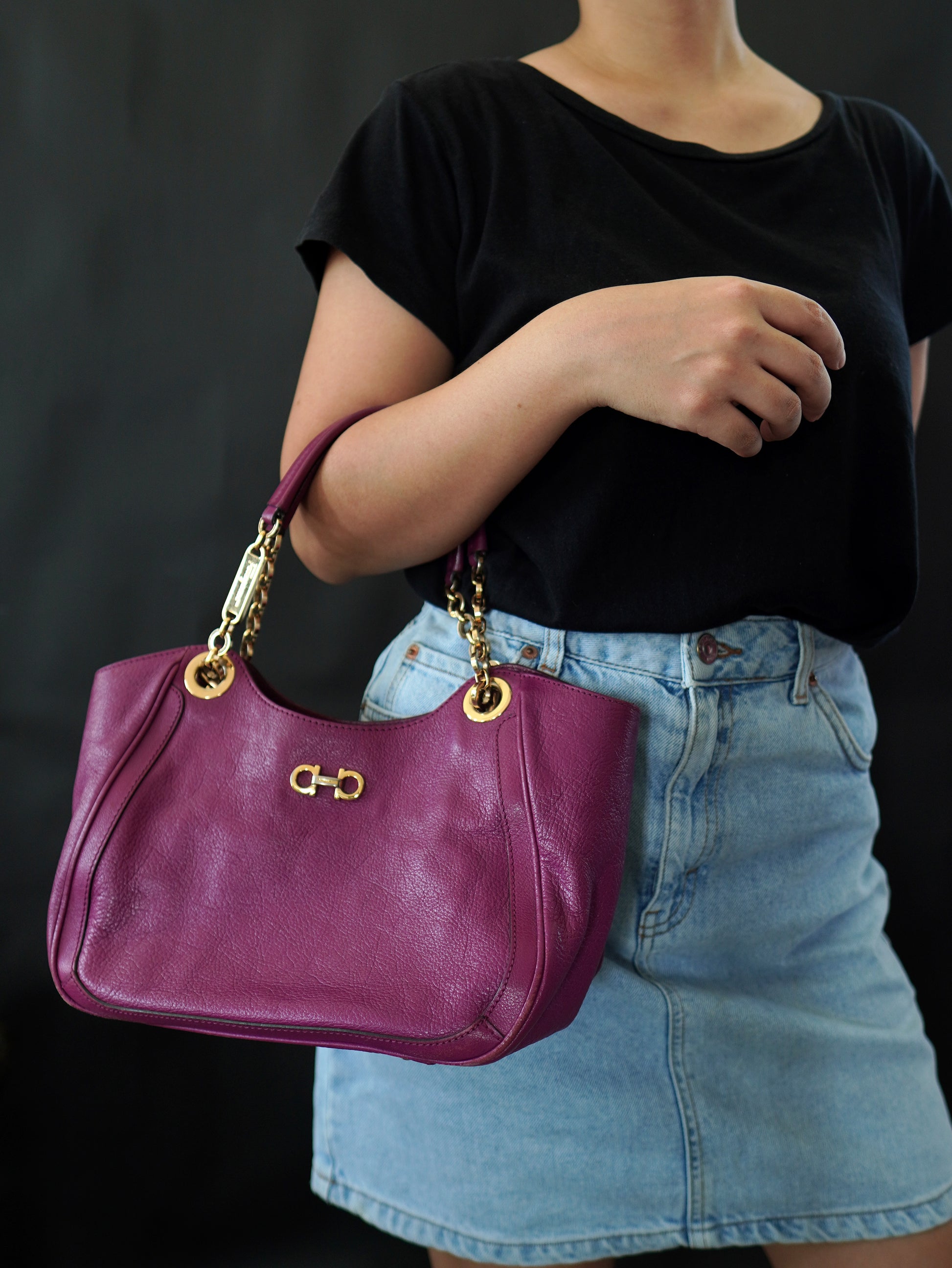 Salvatore Ferragamo Betulla Chain Tote