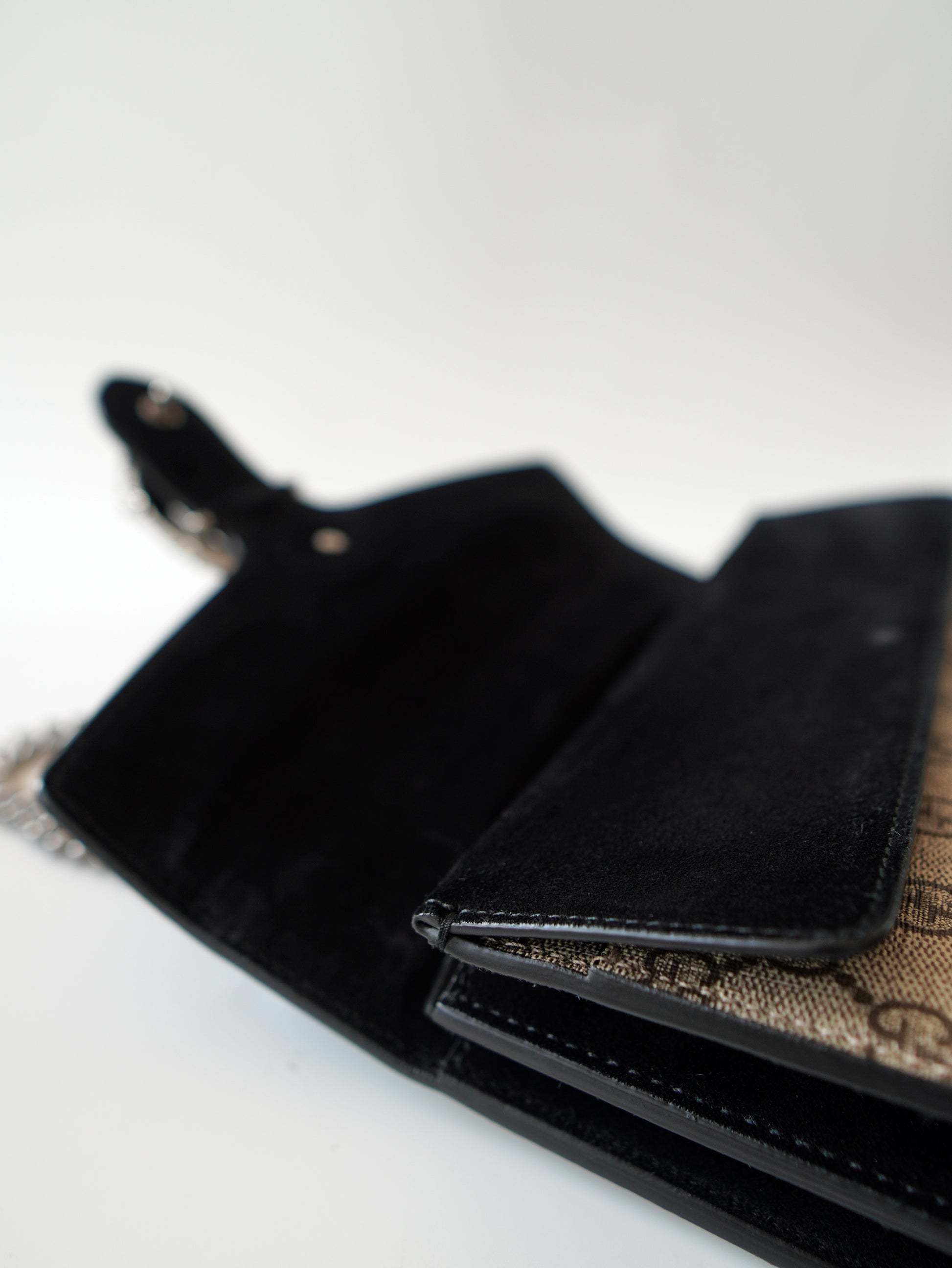 Gucci Dionysus Small Supreme Monogram