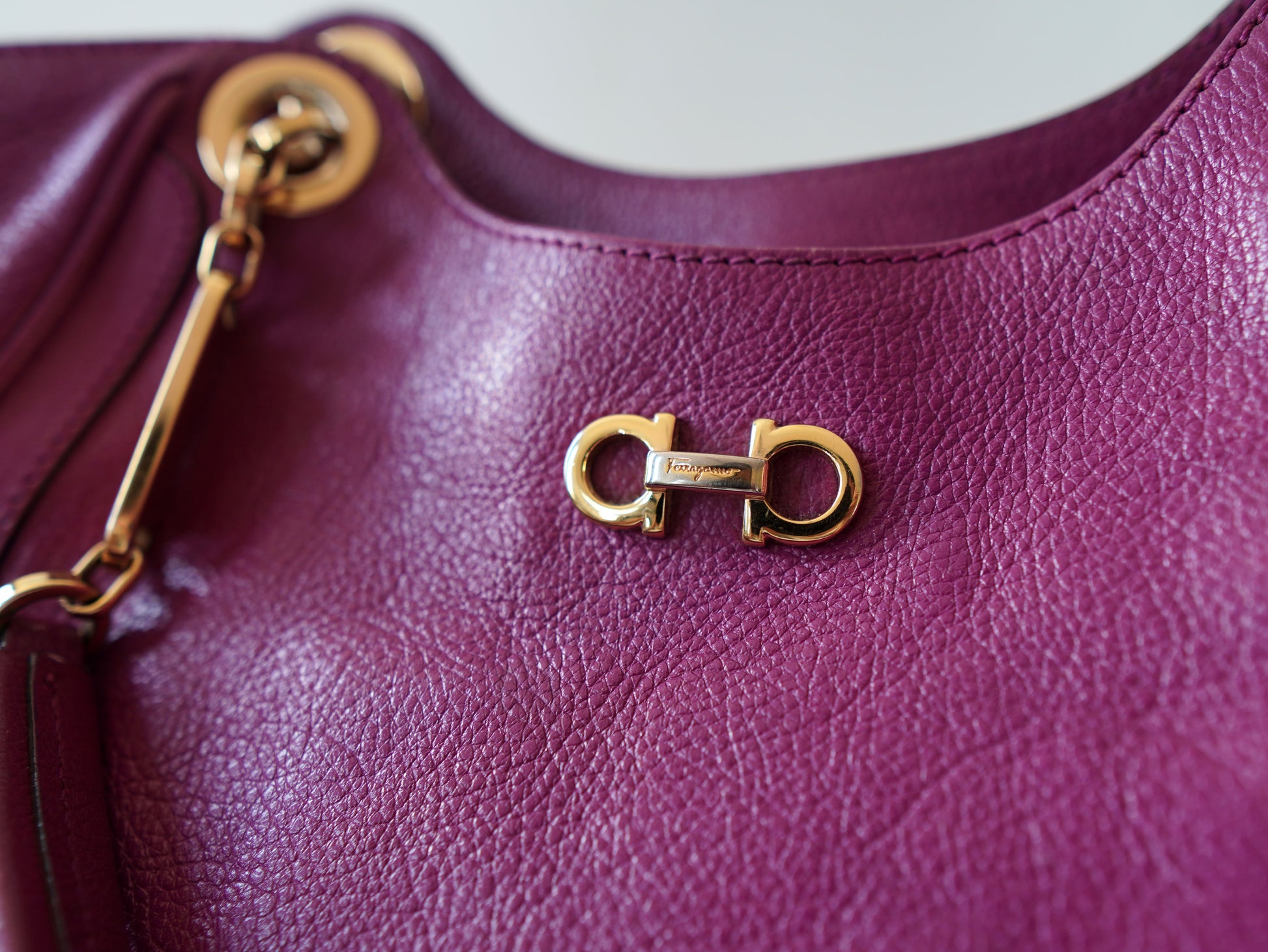 Salvatore Ferragamo Betulla Chain Tote