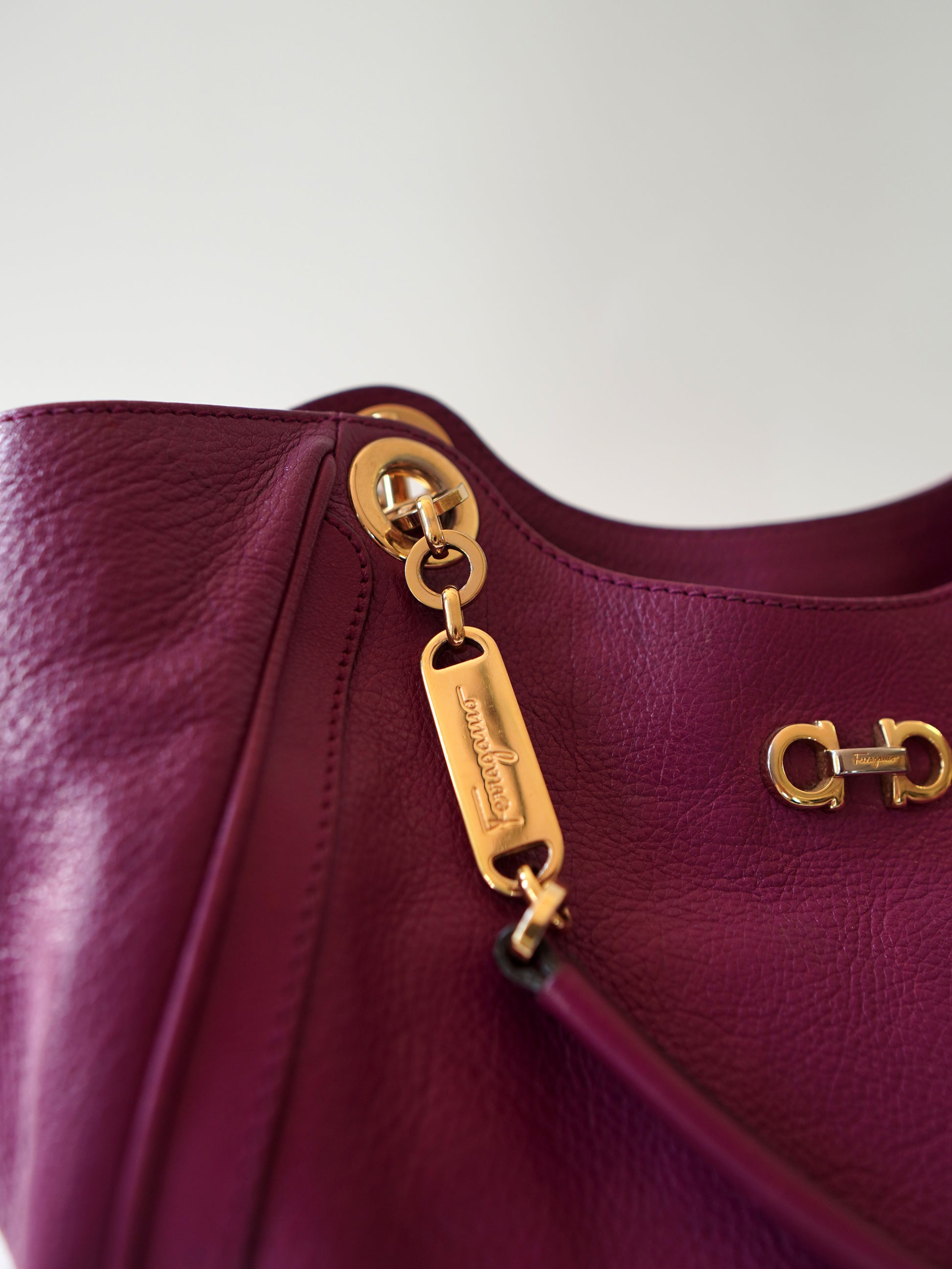 Salvatore Ferragamo Betulla Chain Tote