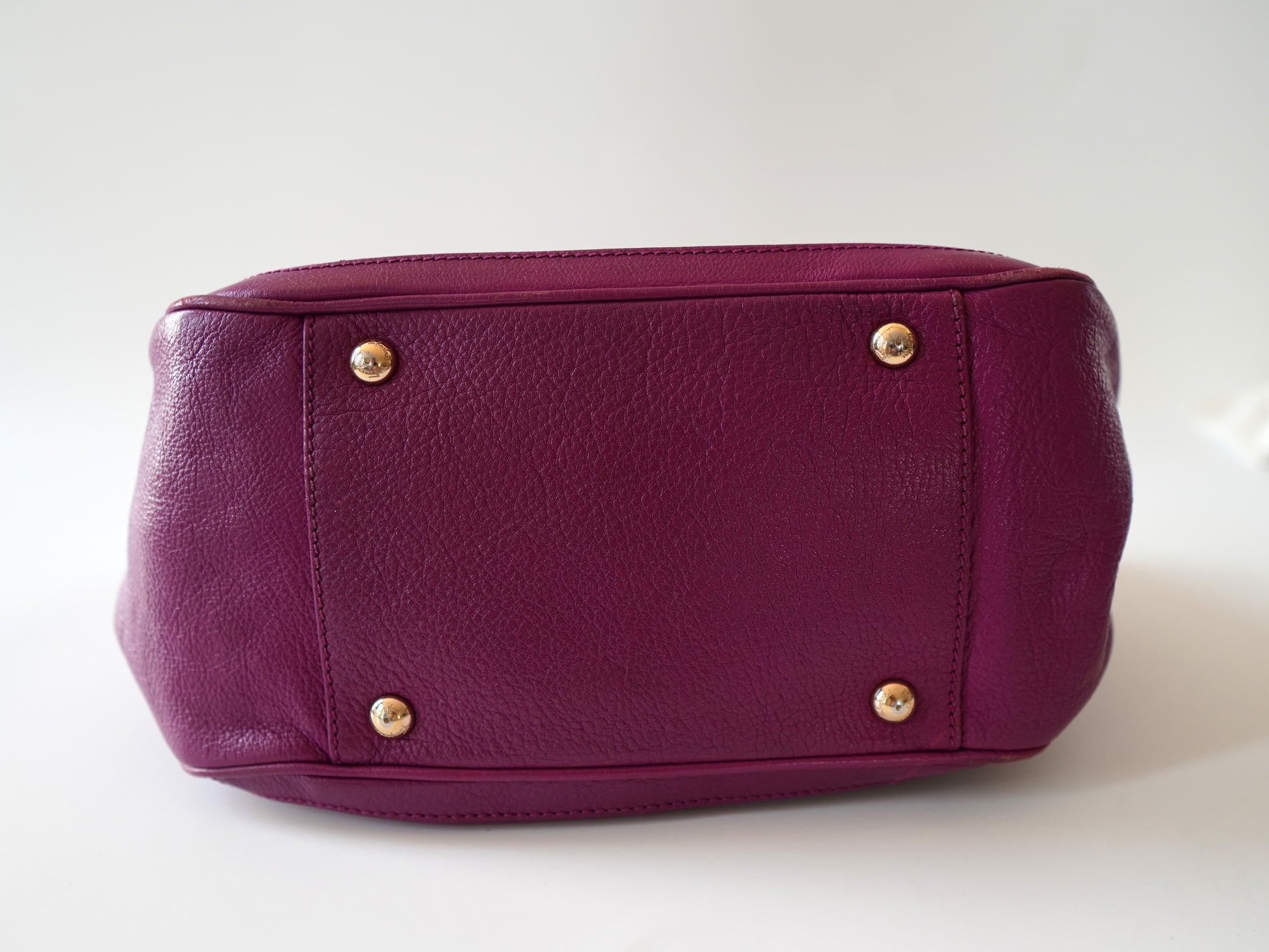 Salvatore Ferragamo Betulla Chain Tote