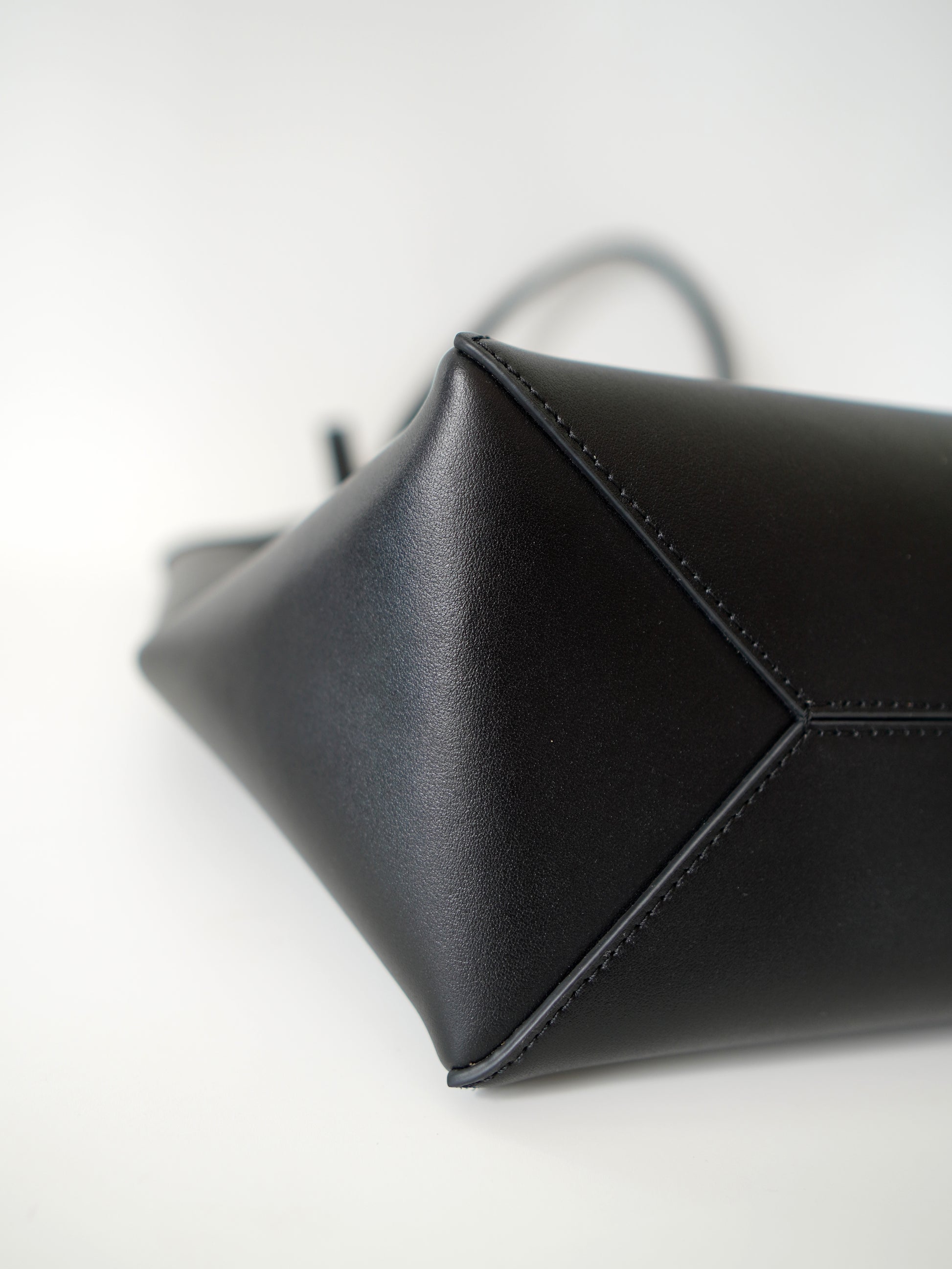 Loewe Puzzle Fold Tote Medium