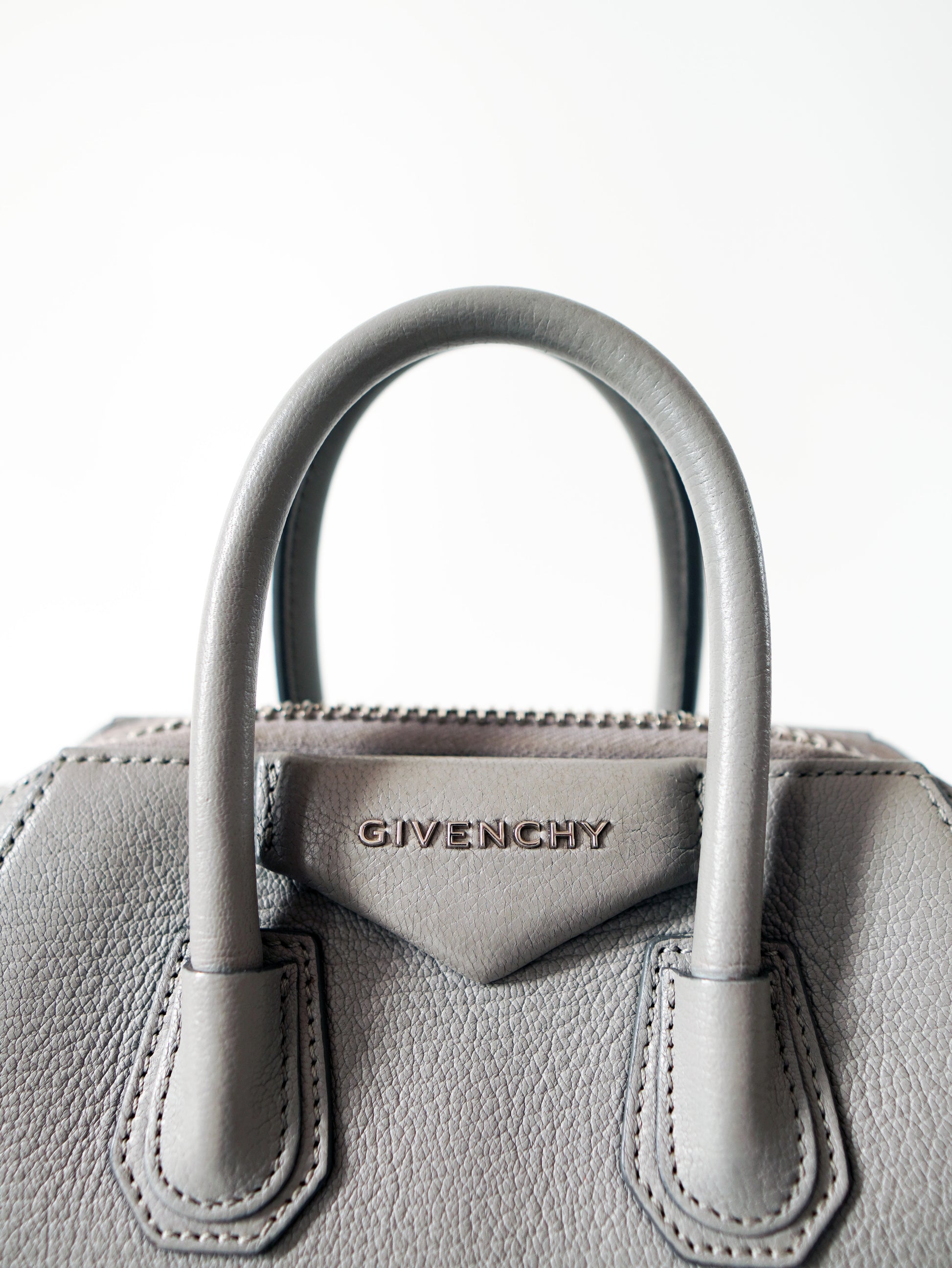 Givenchy Antigona Mini