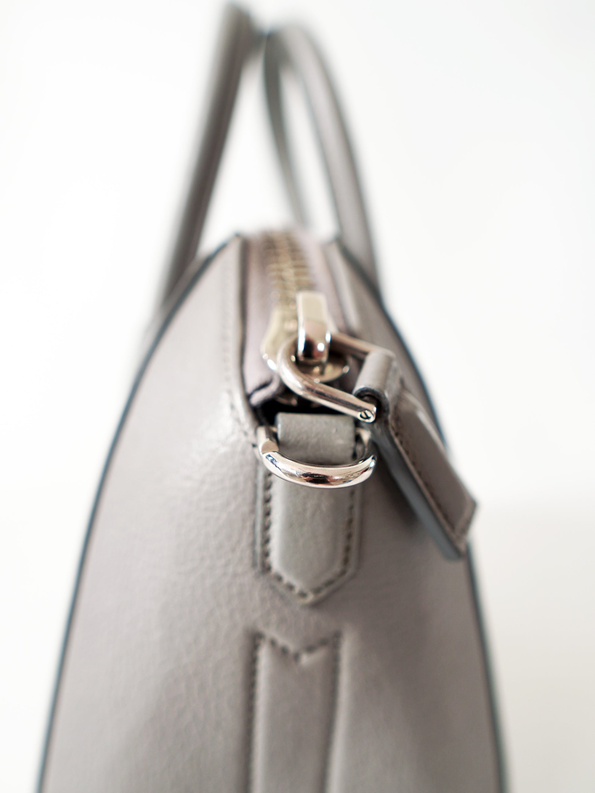Givenchy Antigona Mini
