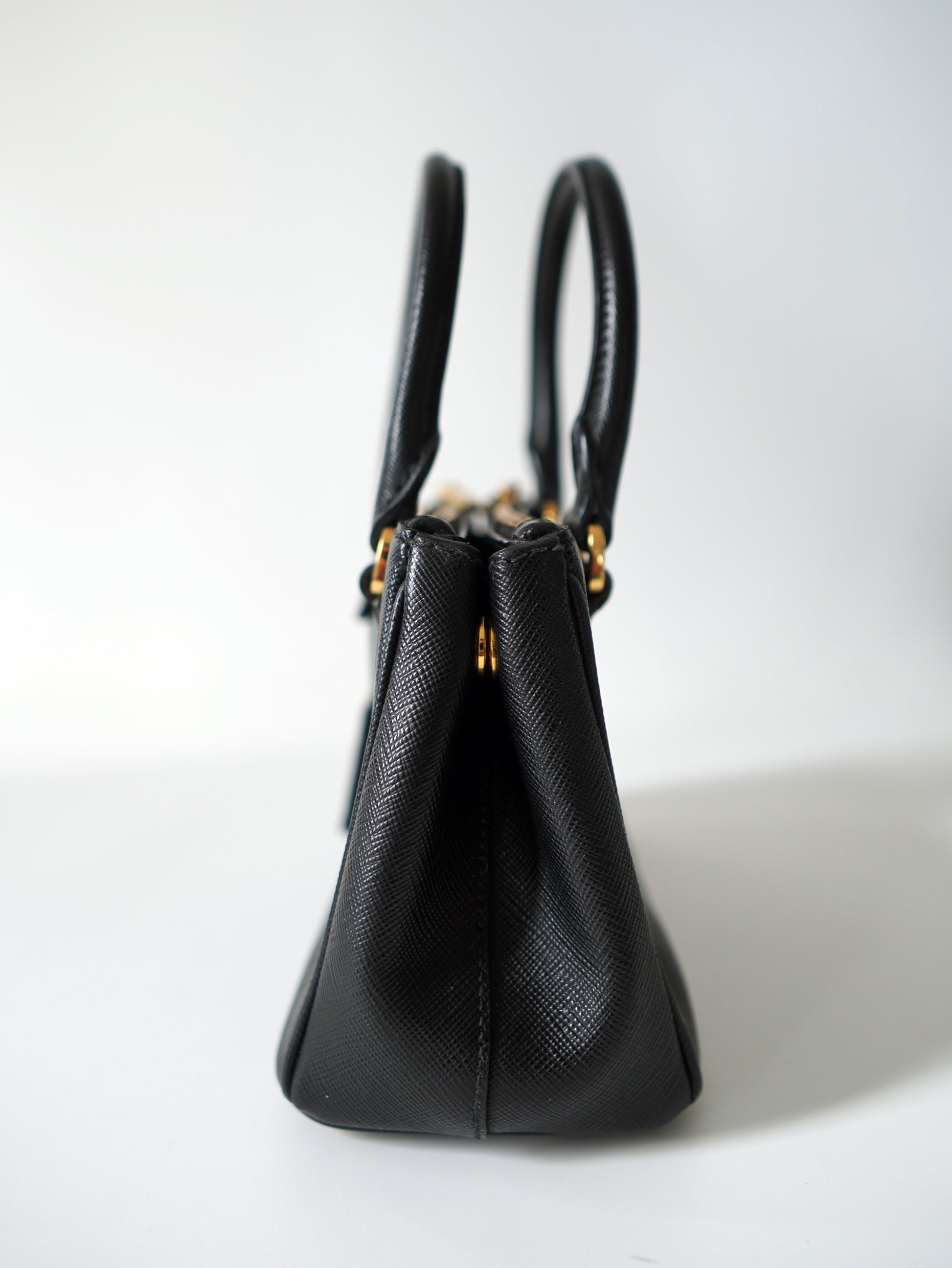 Prada Saffiano Lux Galleria Micro