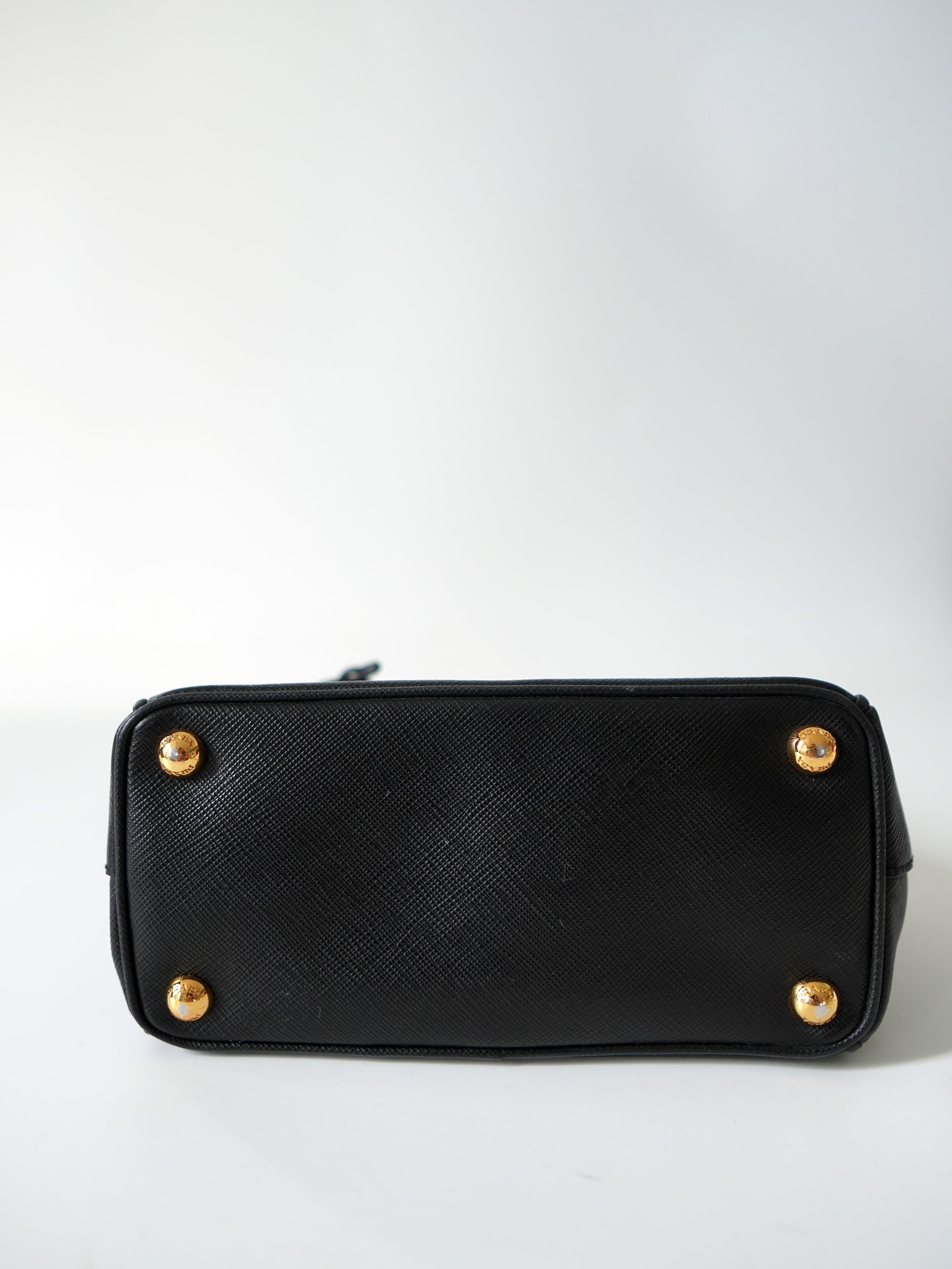 Prada Saffiano Lux Galleria Micro