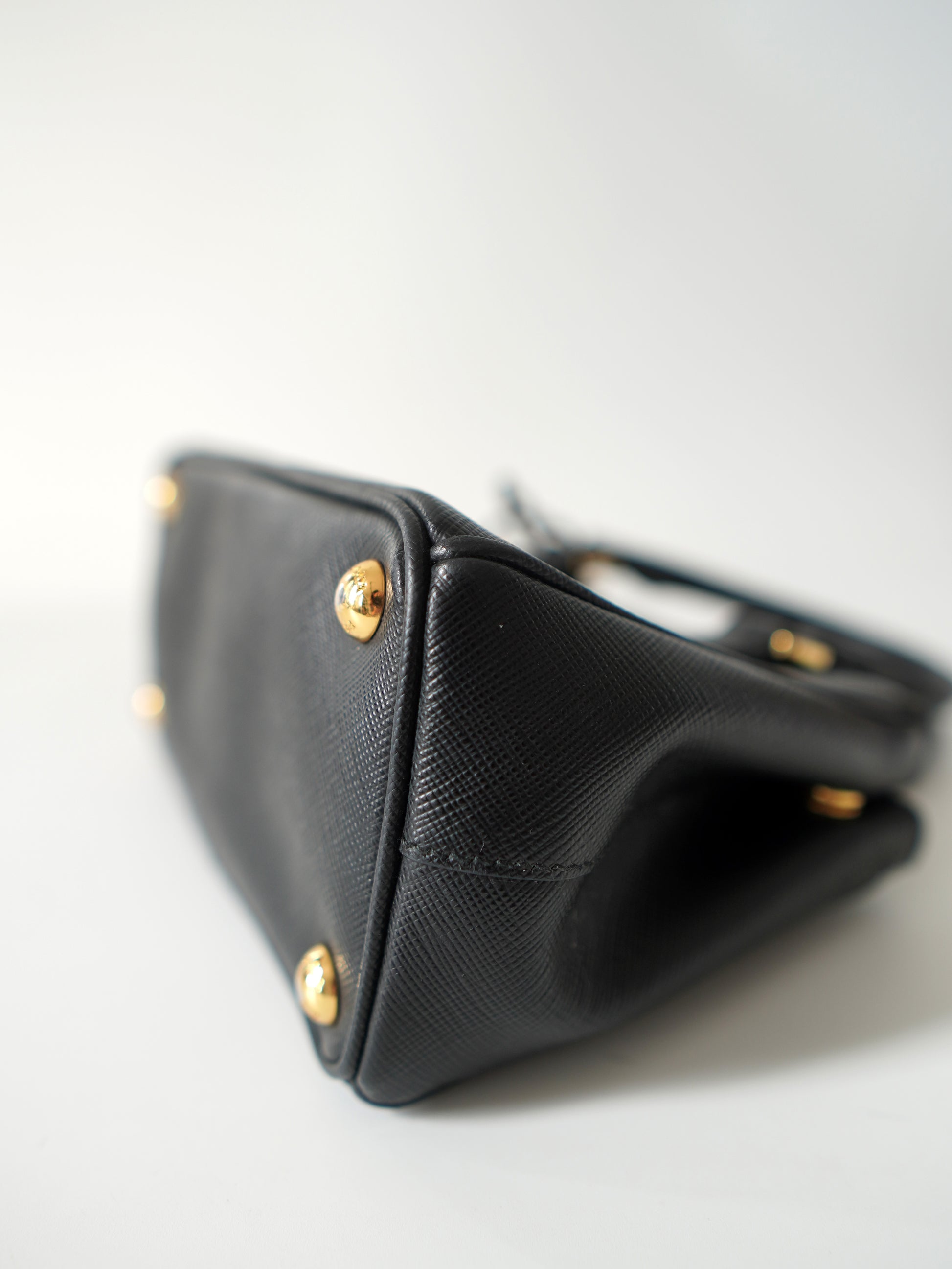 Prada Saffiano Lux Galleria Micro