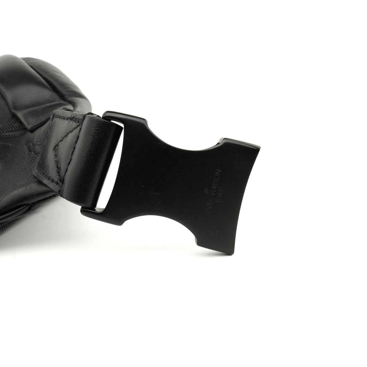 Louis Vuitton Discovery Bum Bag