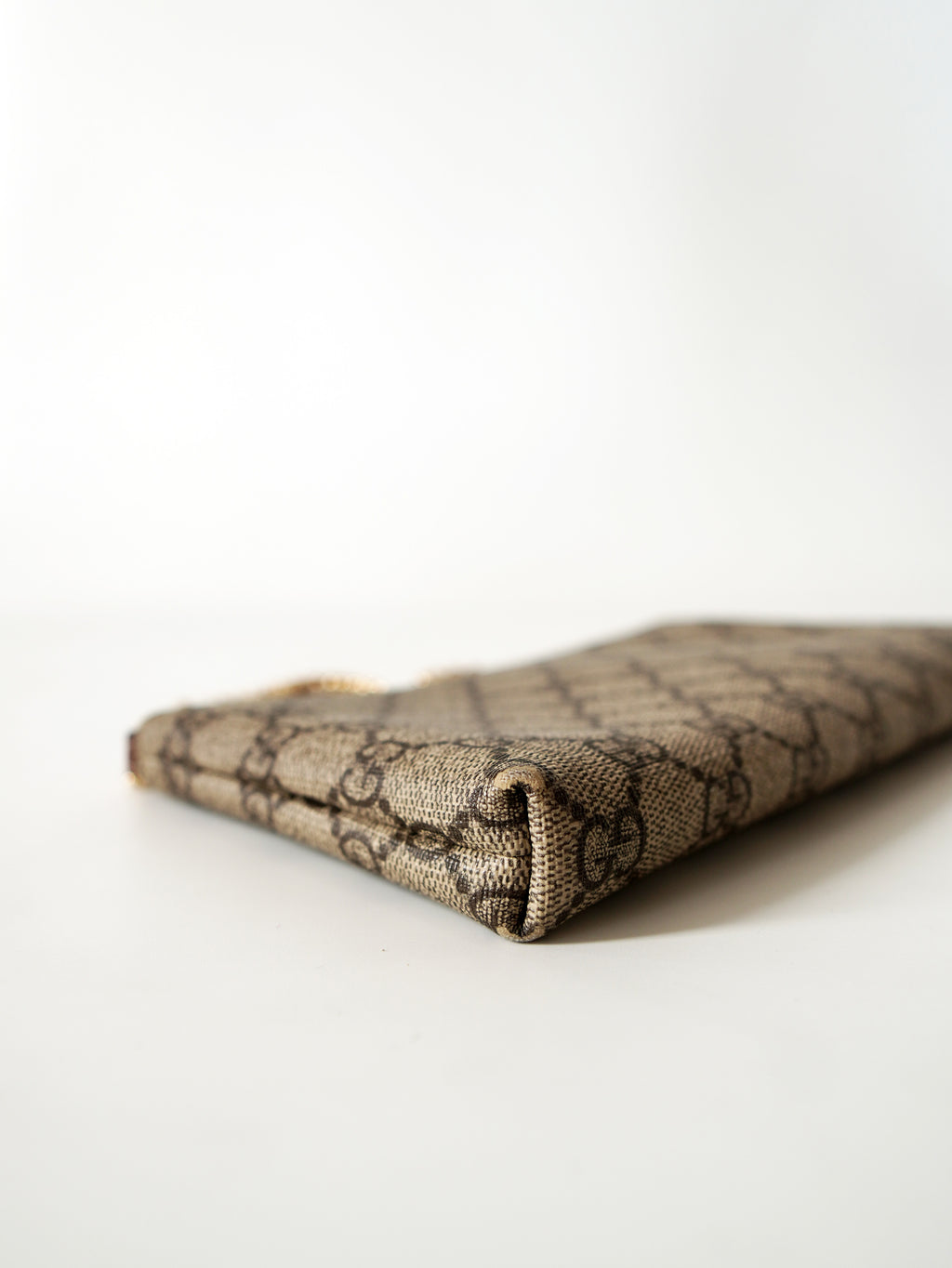 Gucci Supreme Monogram Wrist Wallet