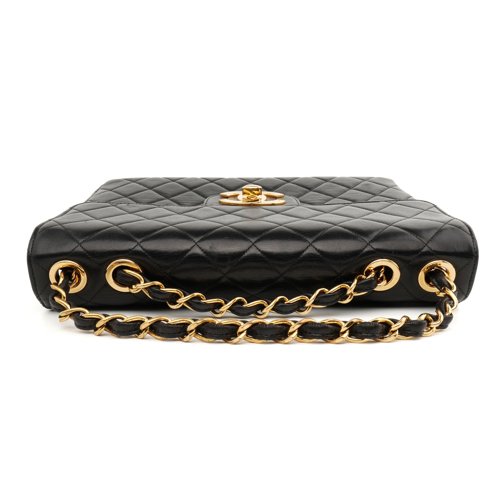Chanel Single Flap Jumbo Lambskin