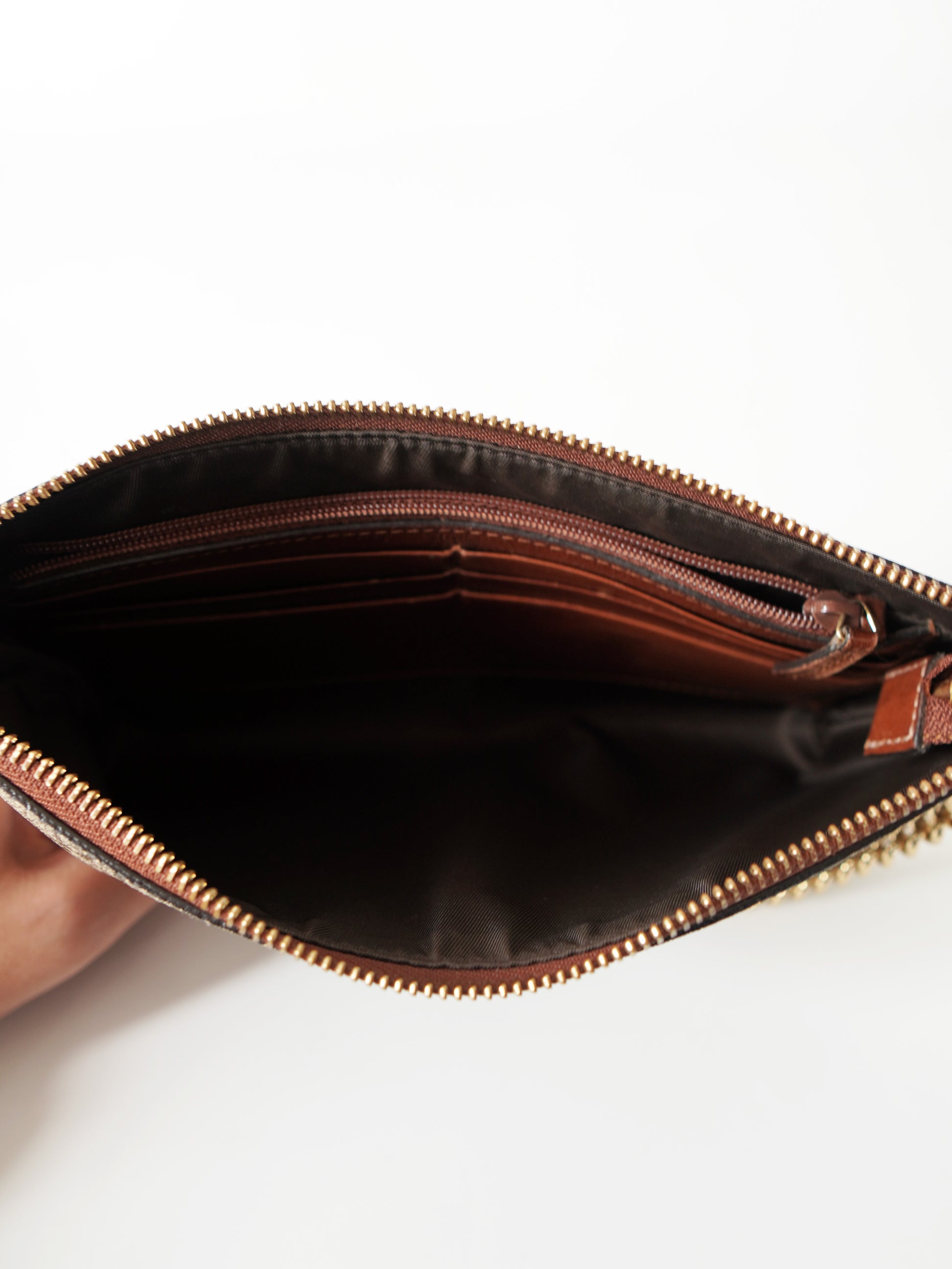 Gucci Supreme Monogram Wrist Wallet