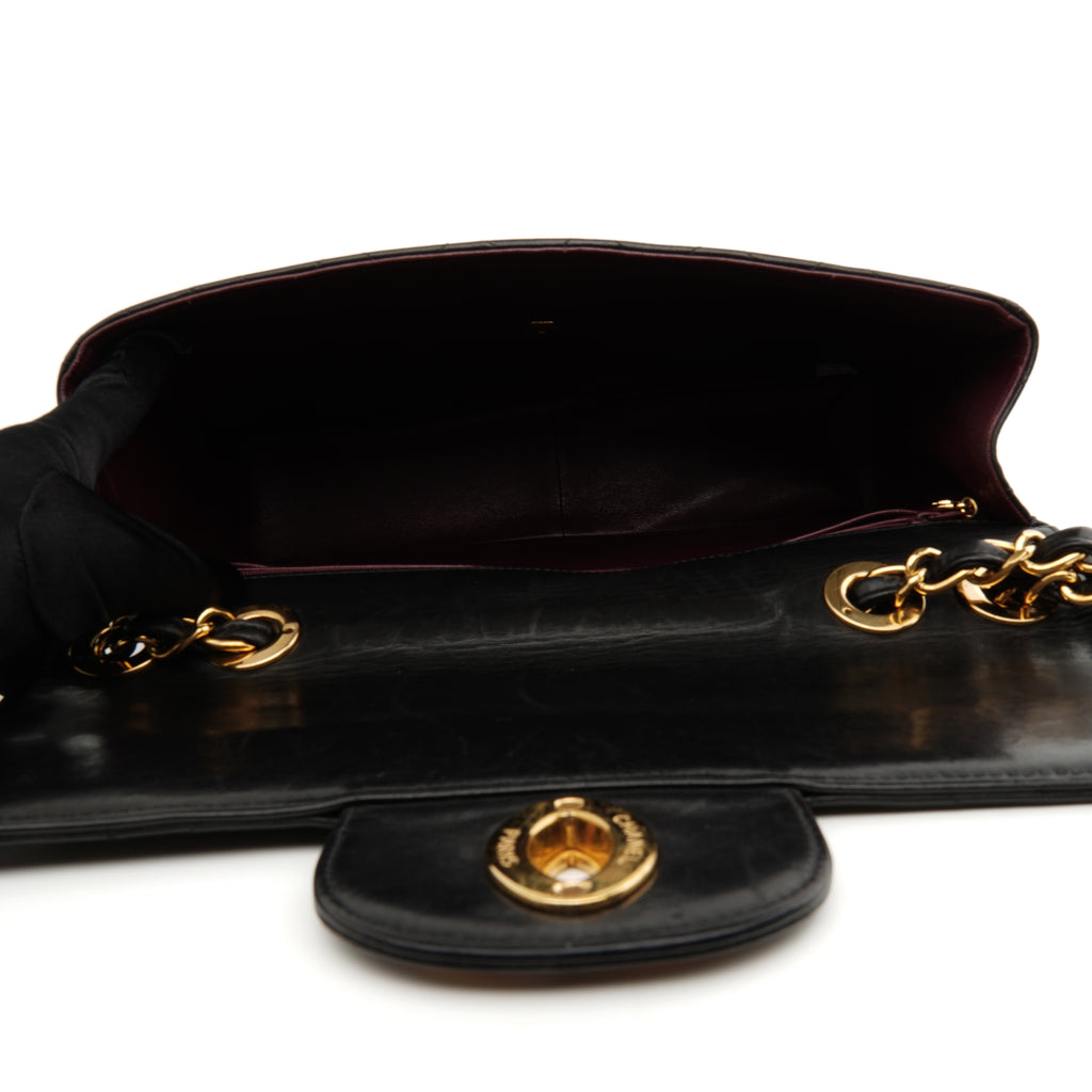 Chanel Single Flap Jumbo Lambskin