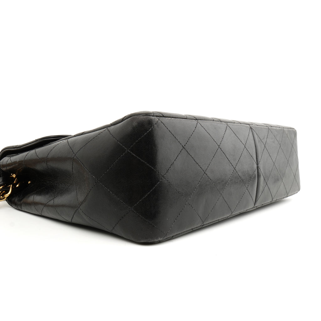 Chanel Single Flap Jumbo Lambskin