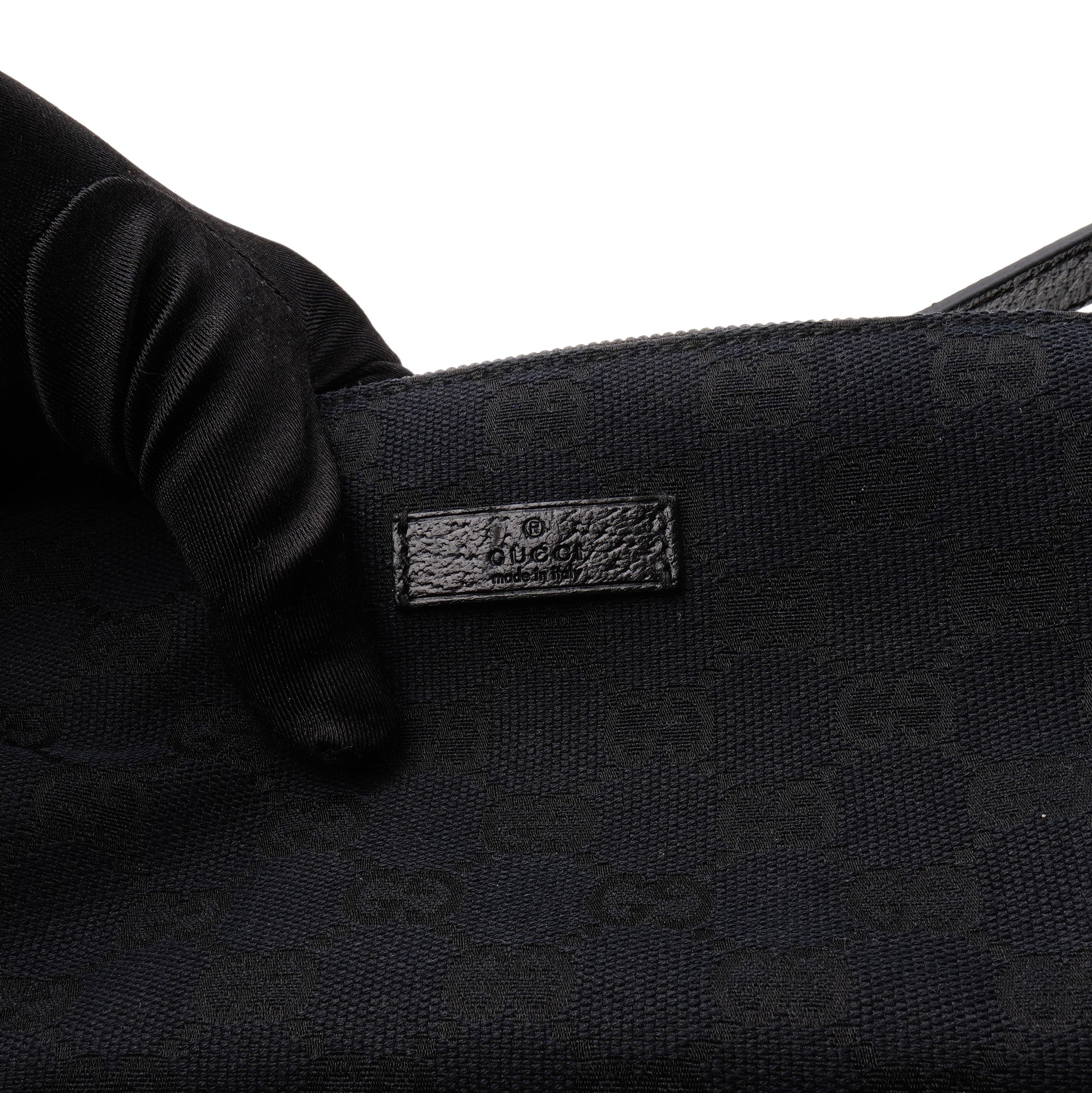 Gucci Boat Pochette Monogram