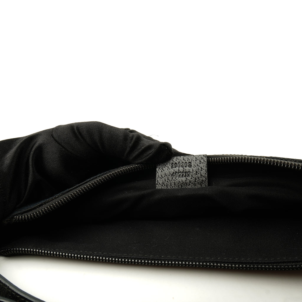 Gucci Boat Pochette Monogram