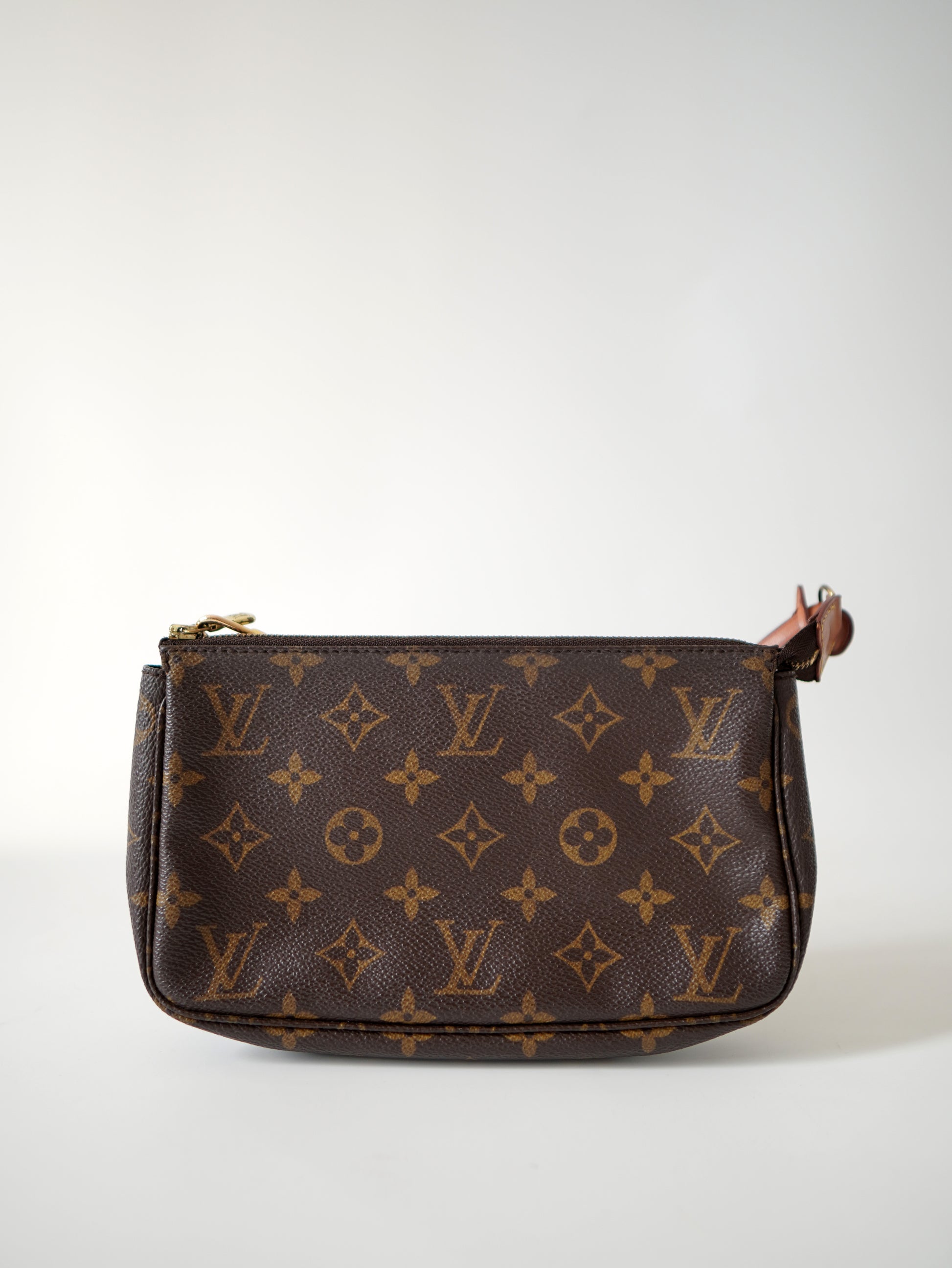 Louis Vuitton Pochette Monogram