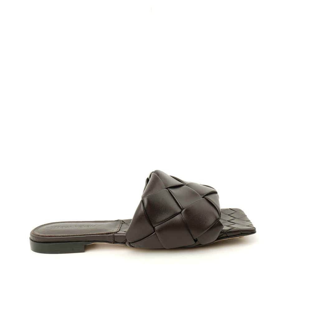 Bottega Veneta Lido Flats 37