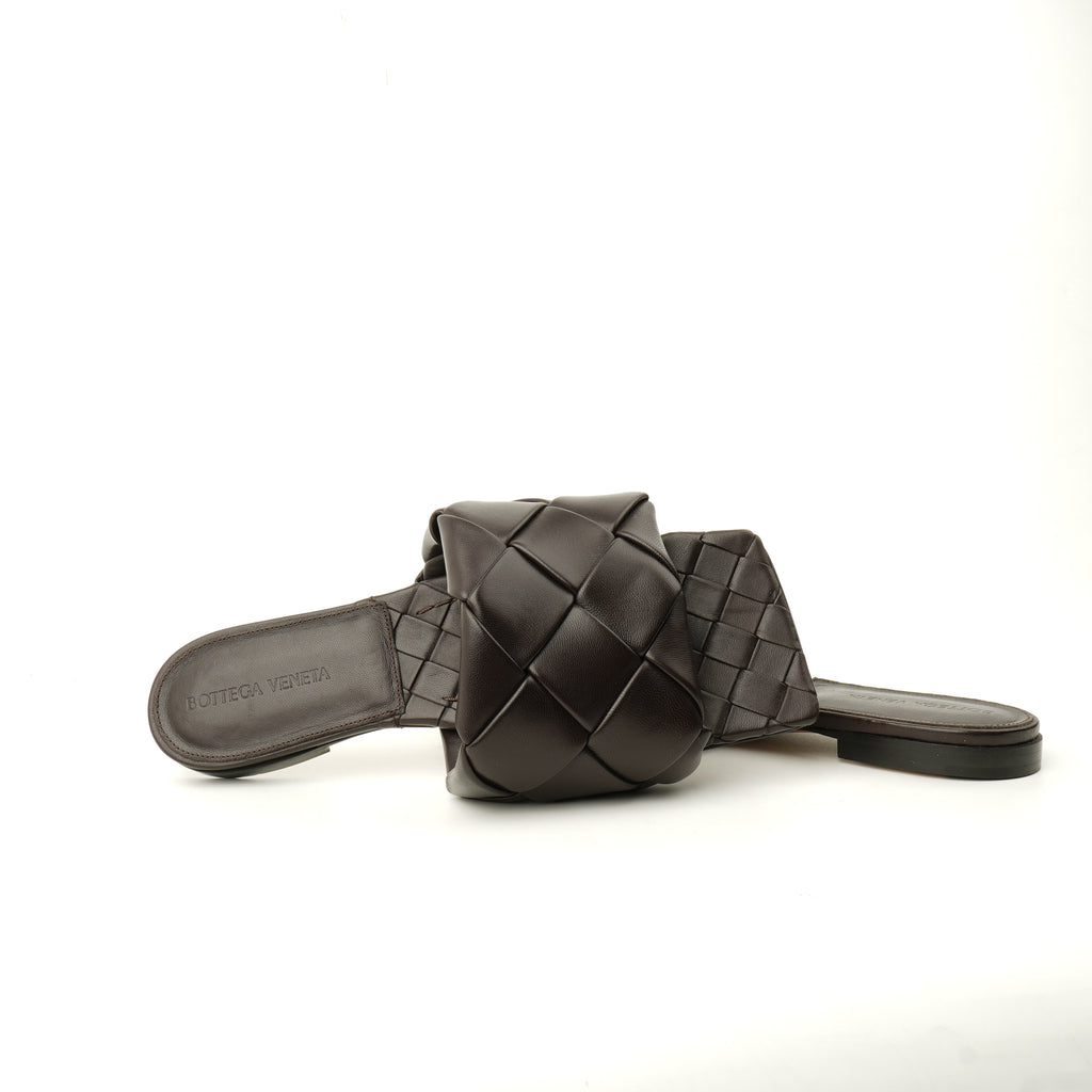 Bottega Veneta Lido Flats 37