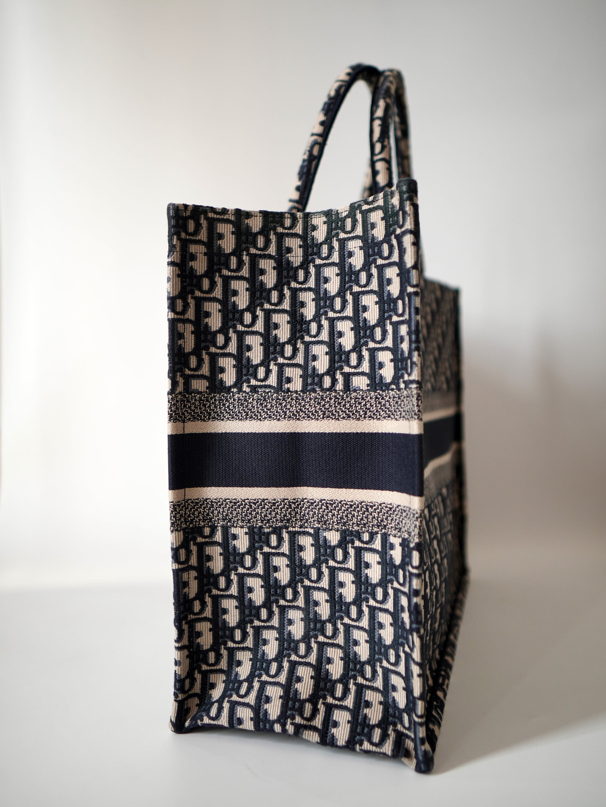 Dior Book Tote Large