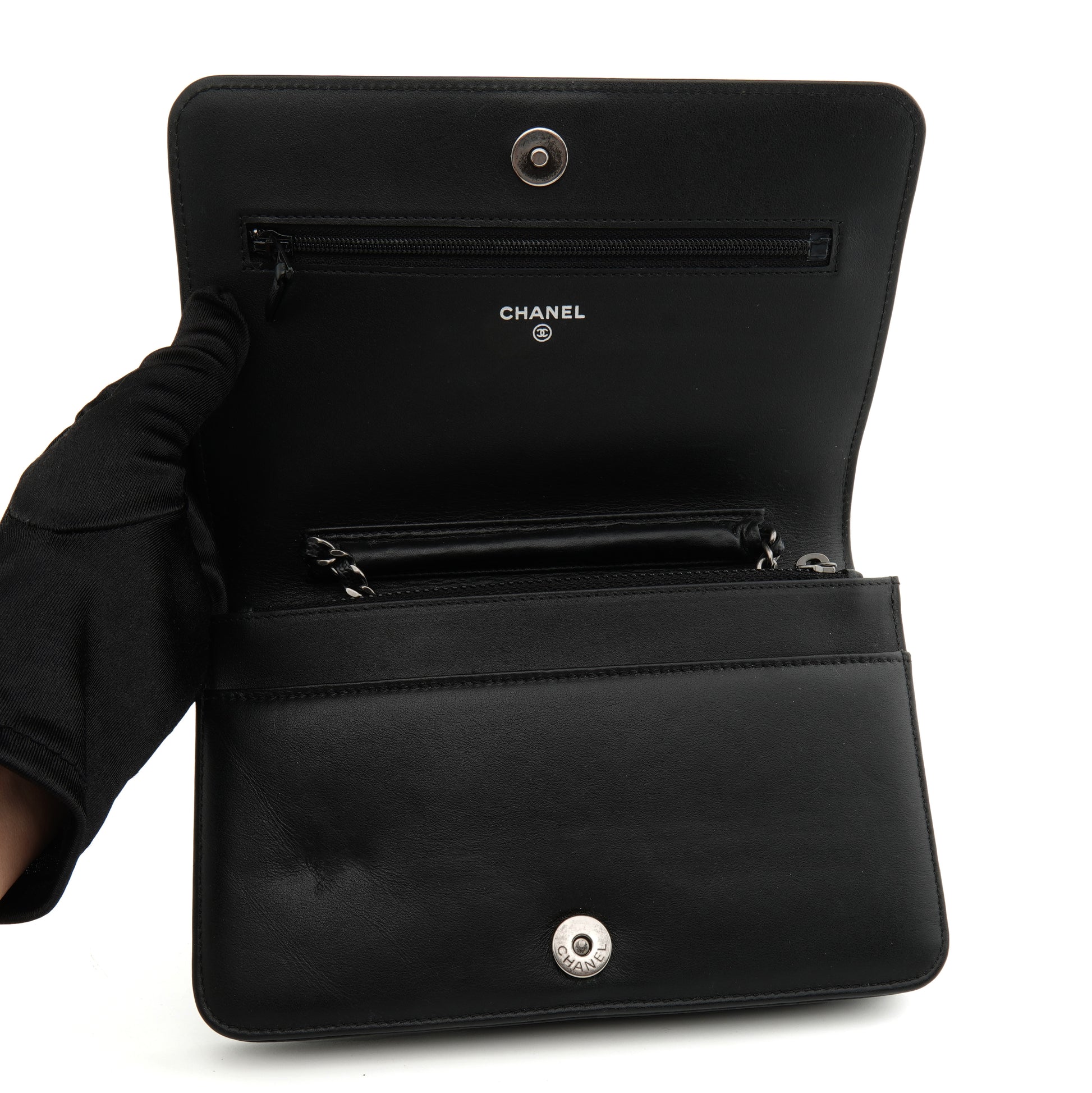 Chanel Boy Wallet On Chain