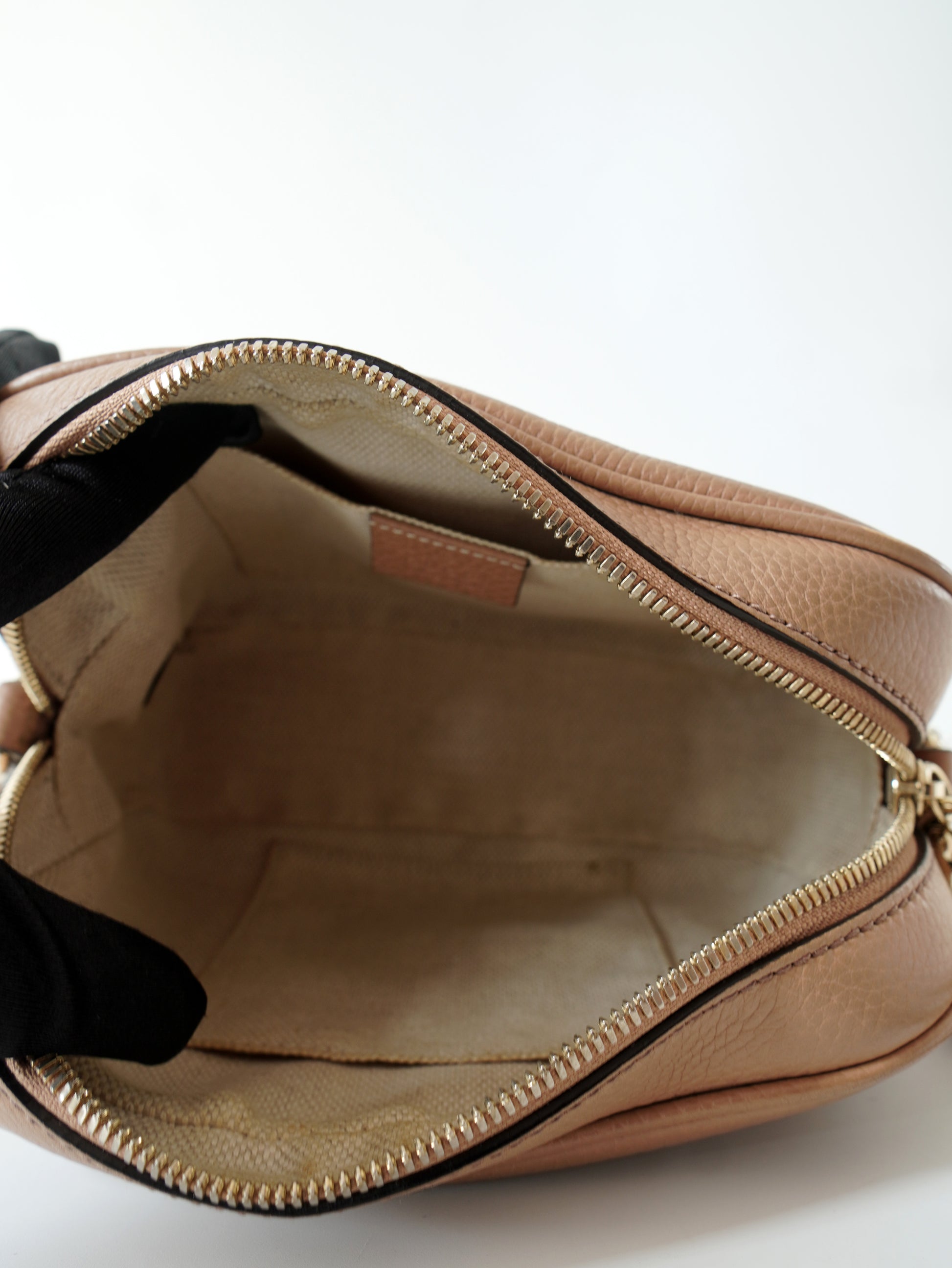 Gucci Soho Disco Camera Bag