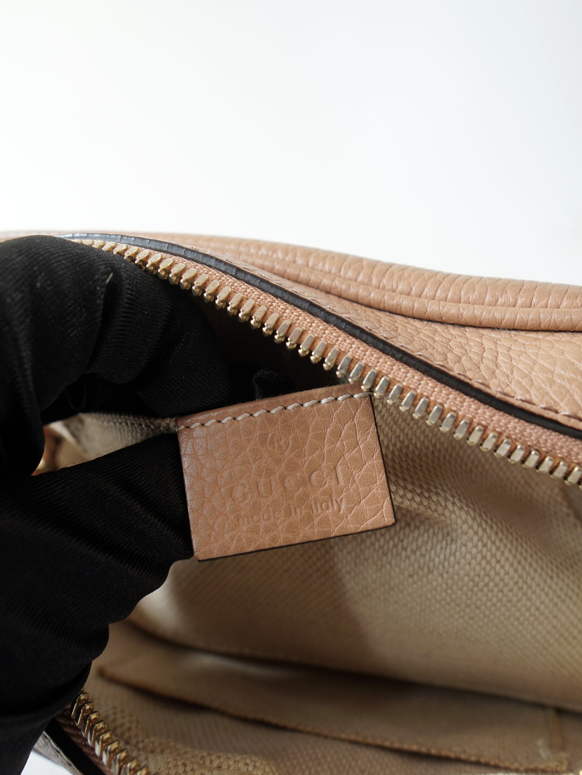 Gucci Soho Disco Camera Bag