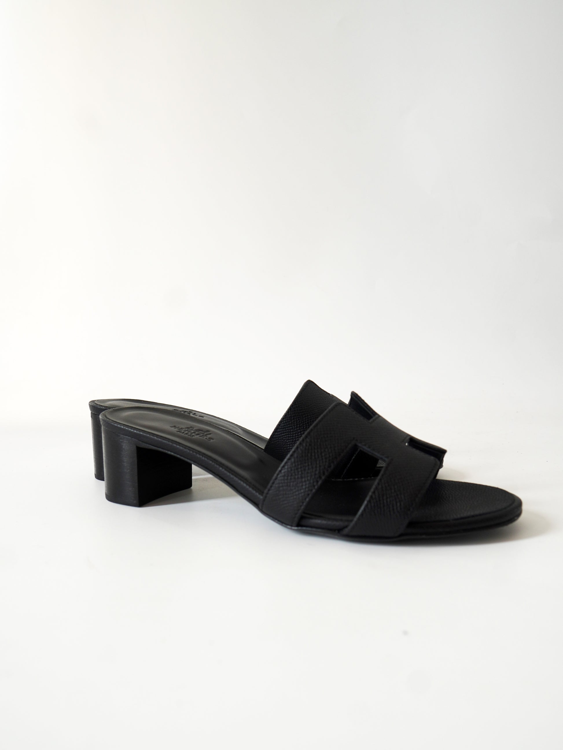 Hermès Oasis Sandals 38