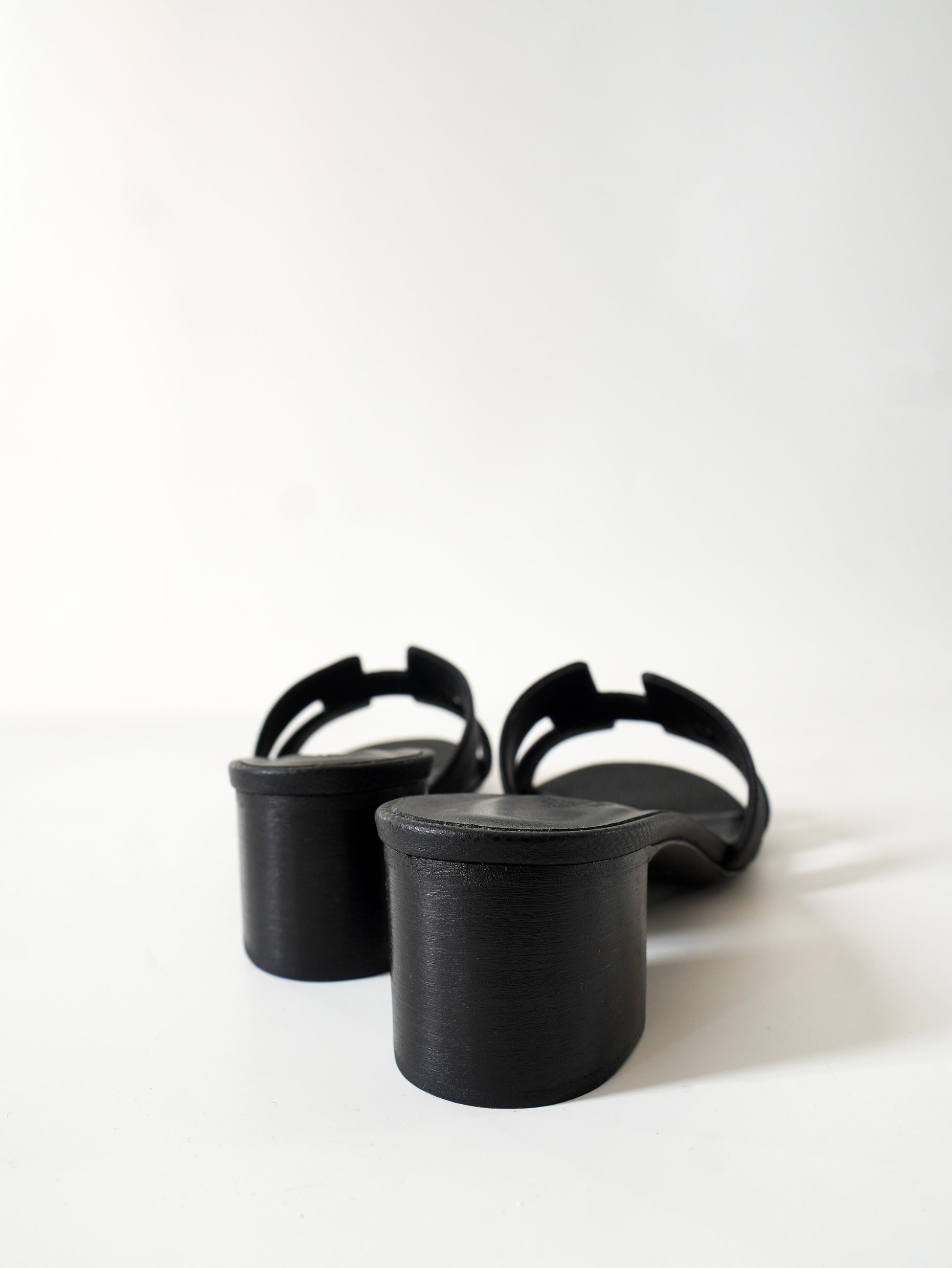 Hermès Oasis Sandals 38