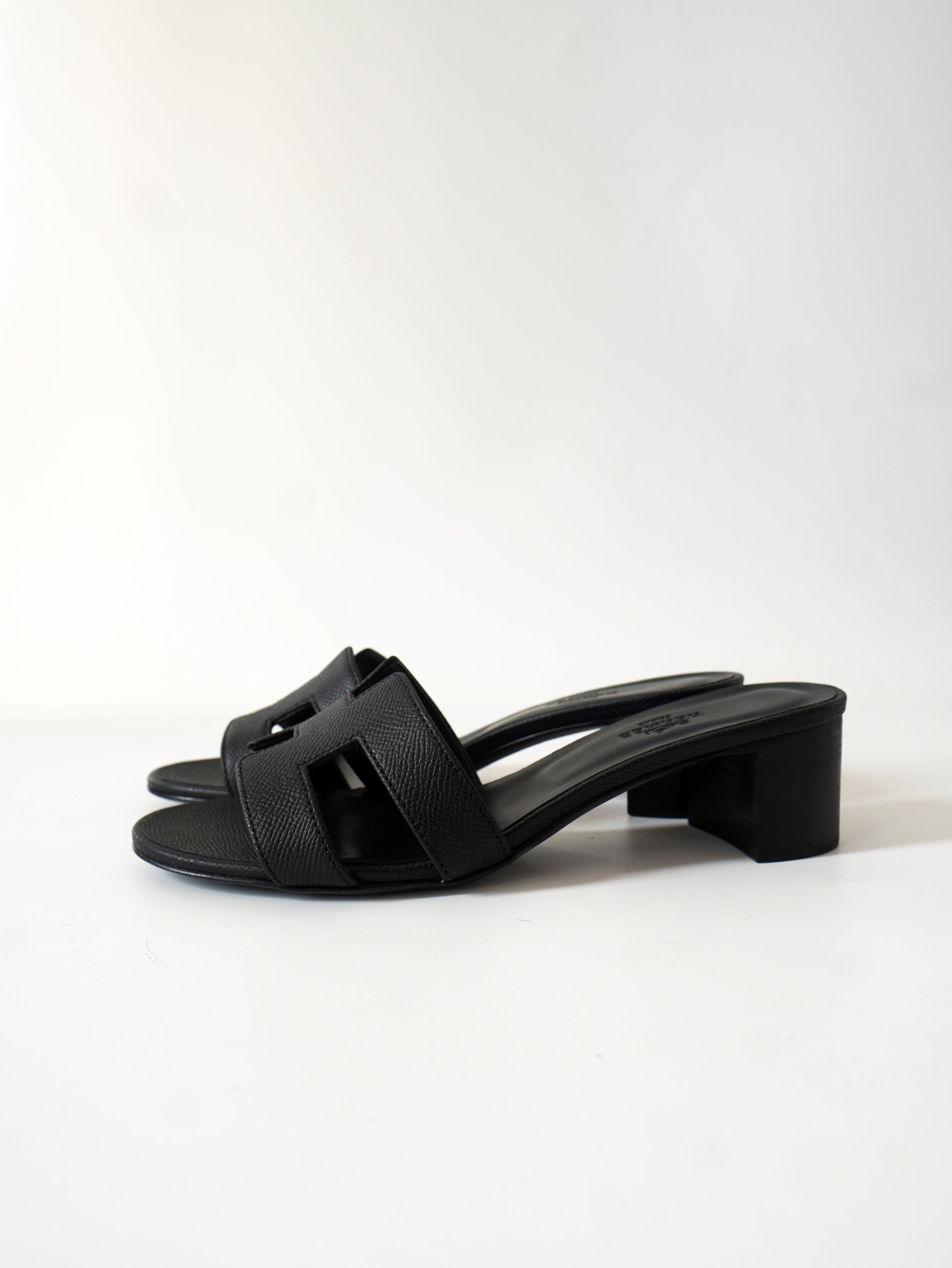 Hermès Oasis Sandals 38