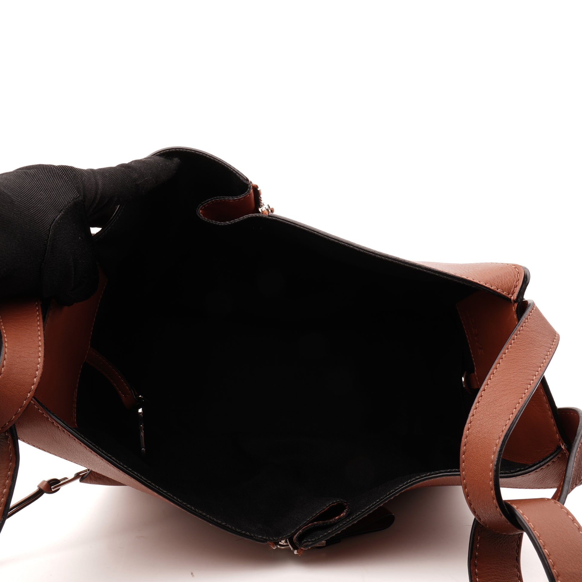 Loewe Hammock Small Tan