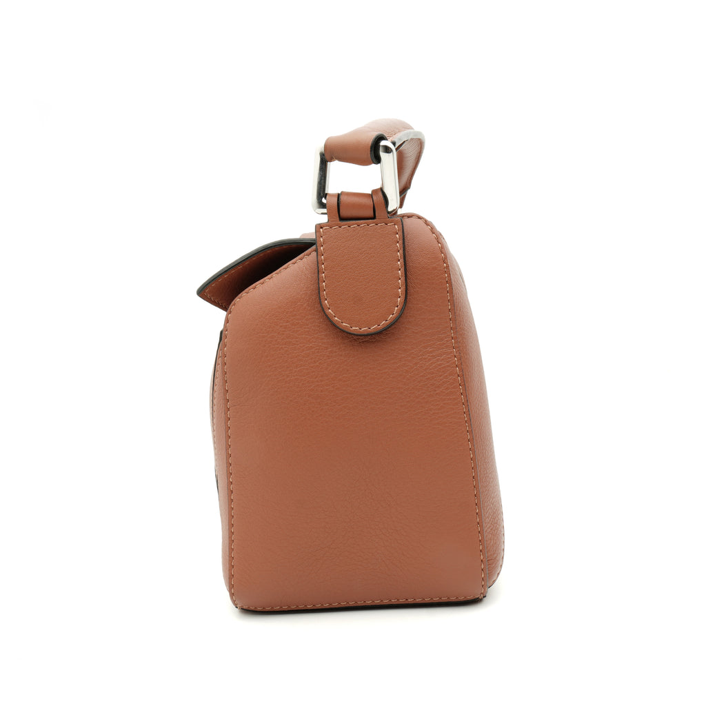 Loewe Puzzle Small Tan