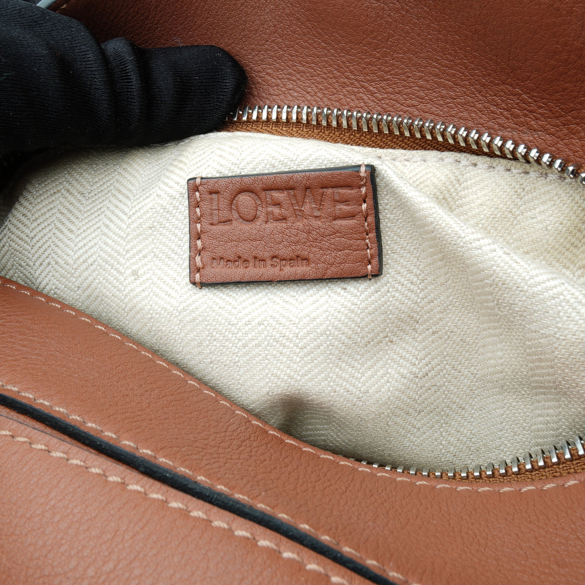 Loewe Puzzle Small Tan