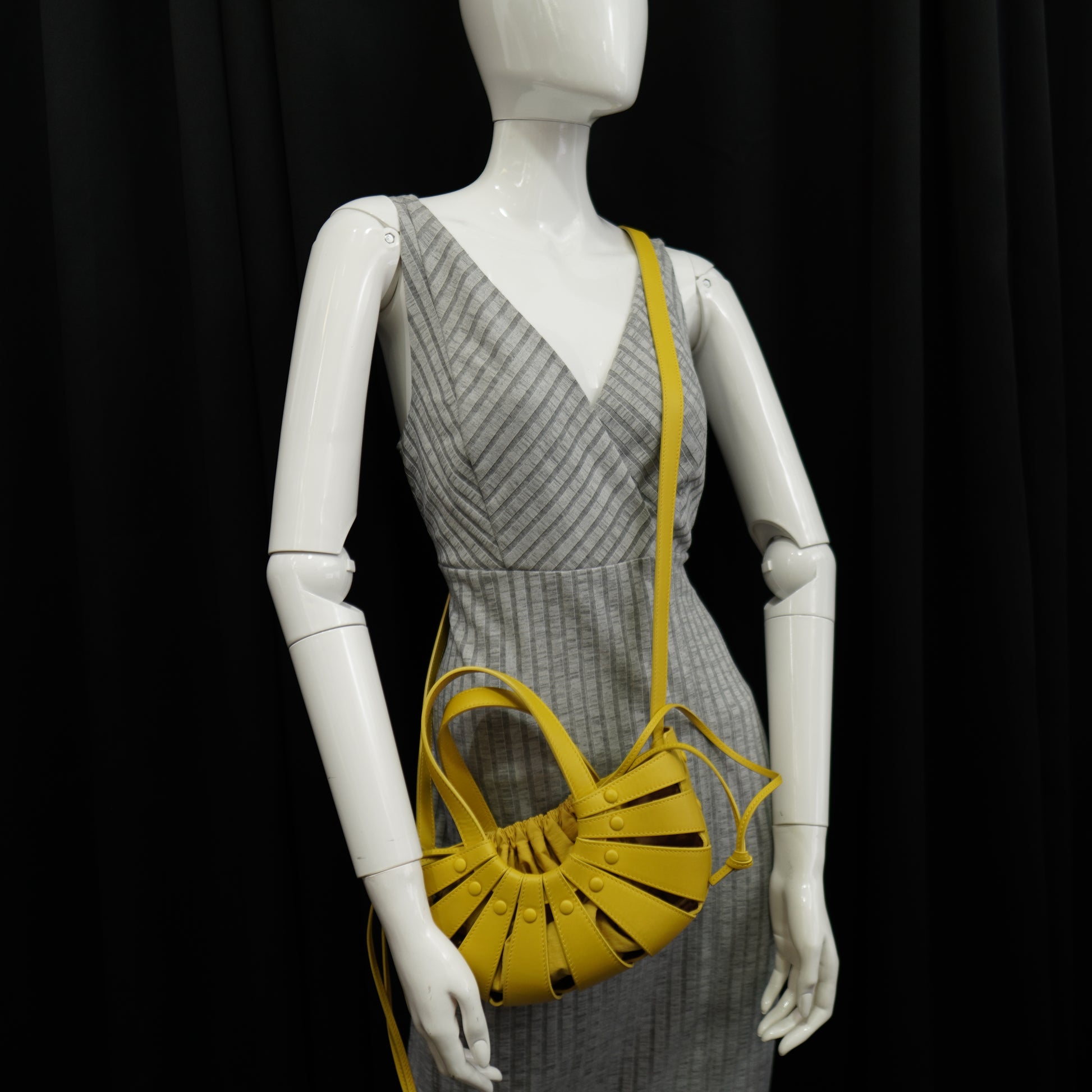Bottega Veneta Shell Yellow