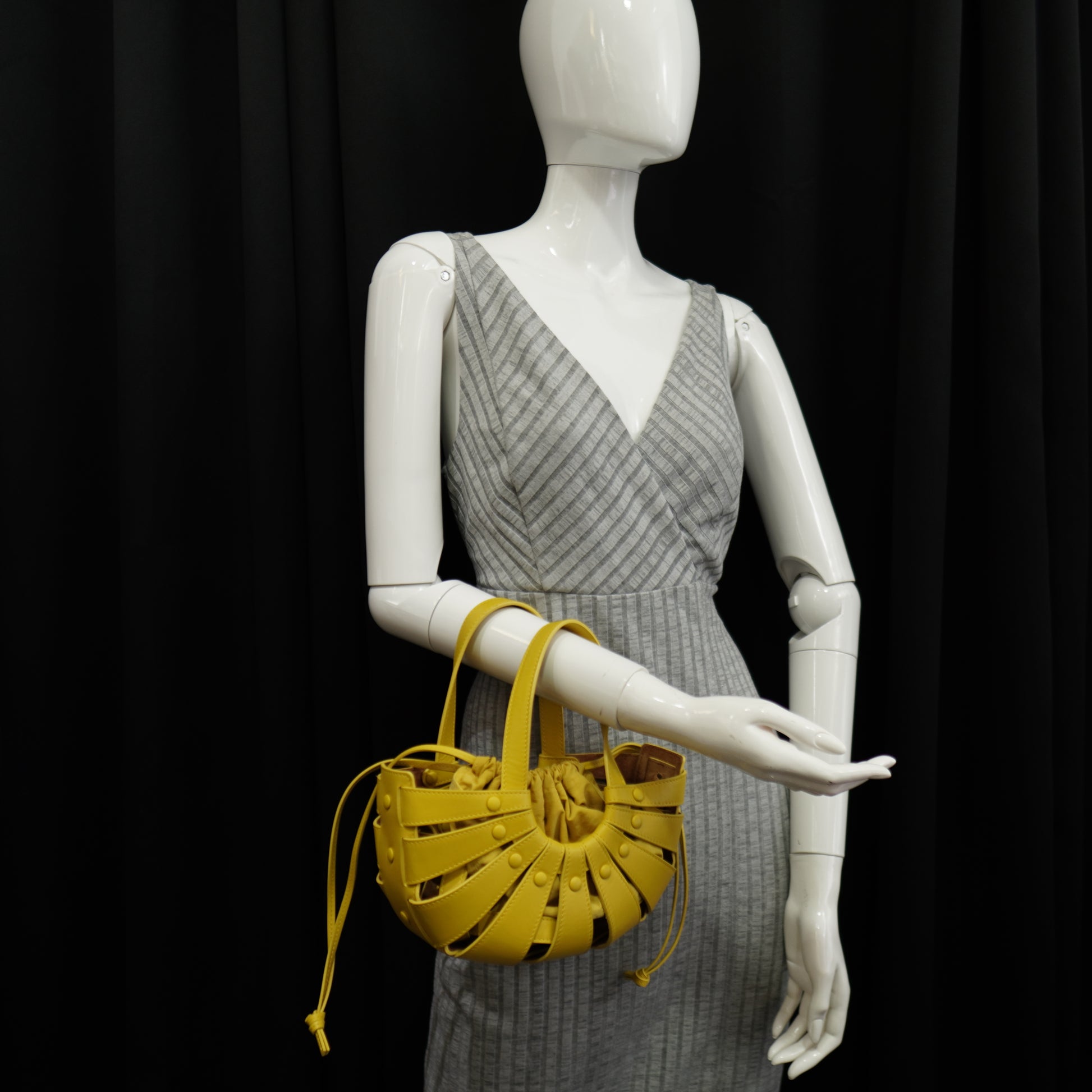 Bottega Veneta Shell Yellow