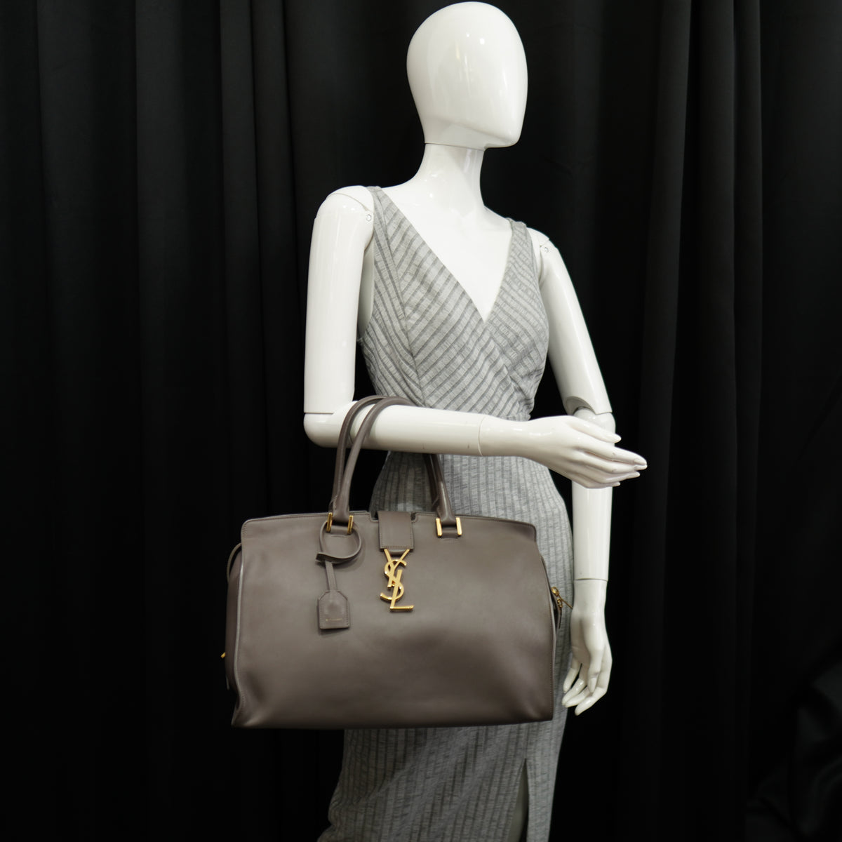 Saint Laurent Monogram Cabas Gray