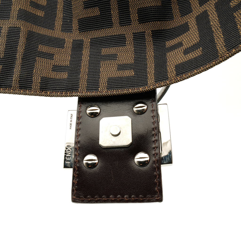 Fendi Mamma Baguette Zucca