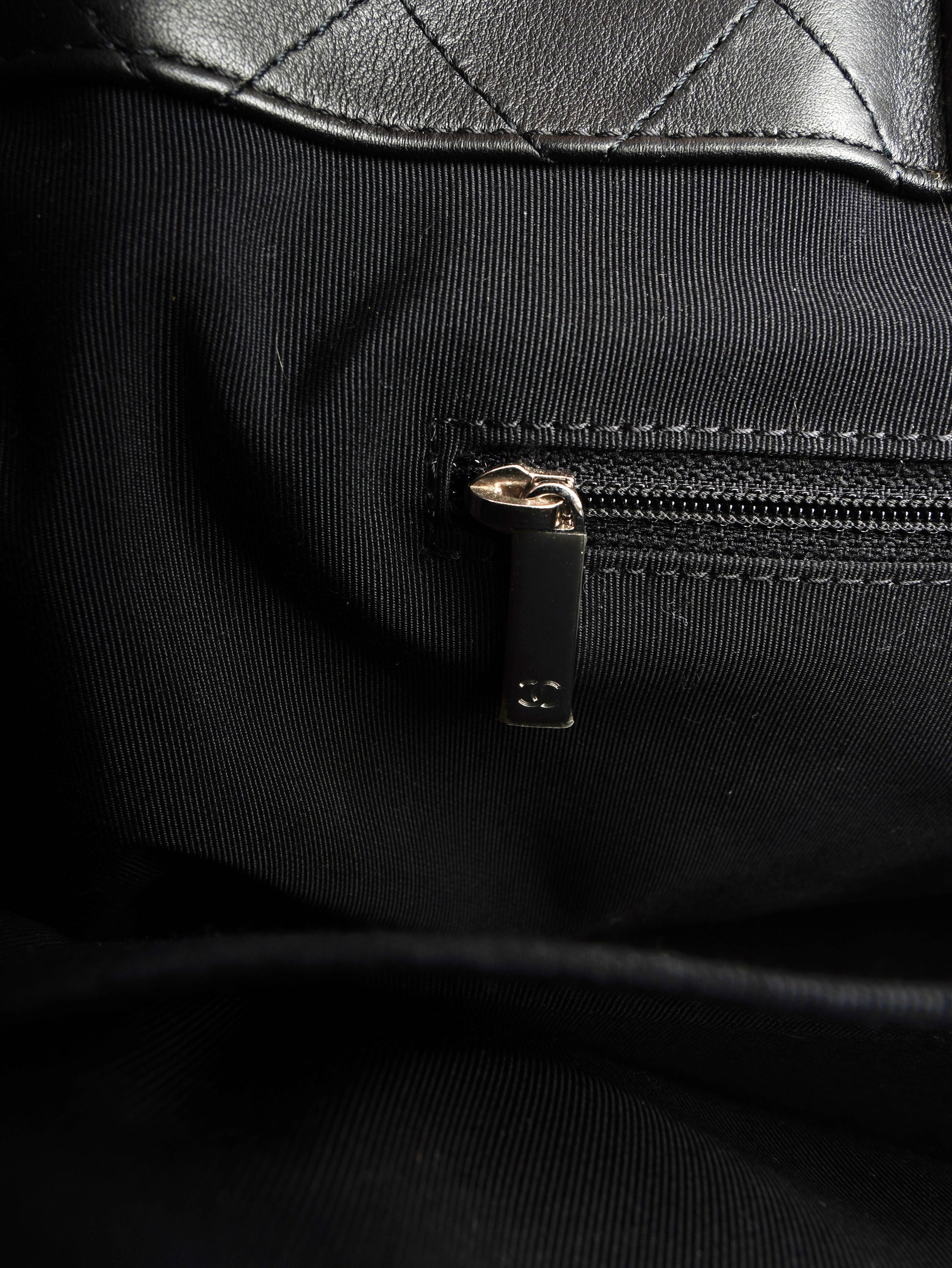 Chanel Easy Shopping Tote Calfskin Large